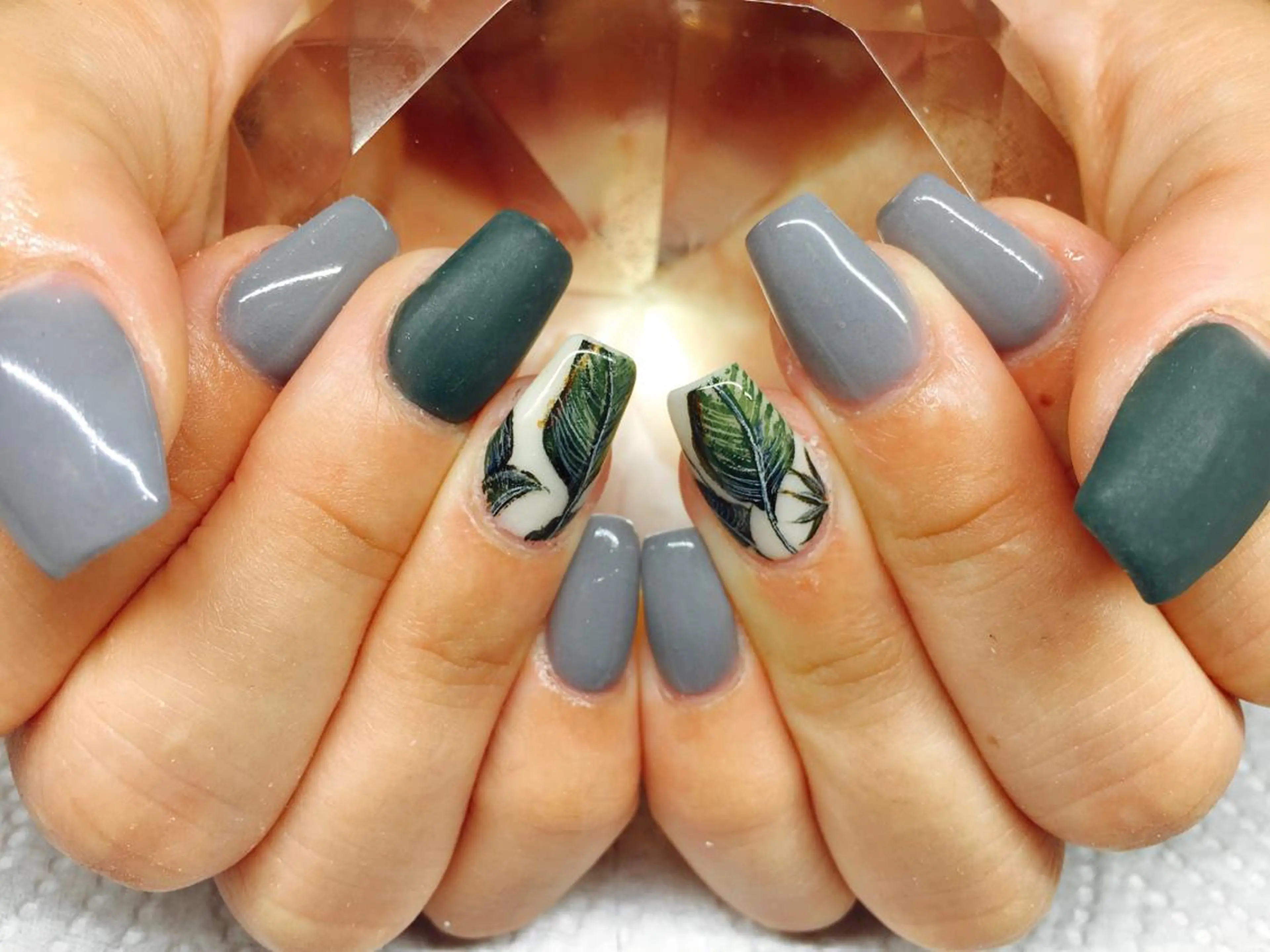 ネイル マットネイル スカルプネイル ハンドネイル ネイルサロンアウル ayaka💋のネイルデザイン