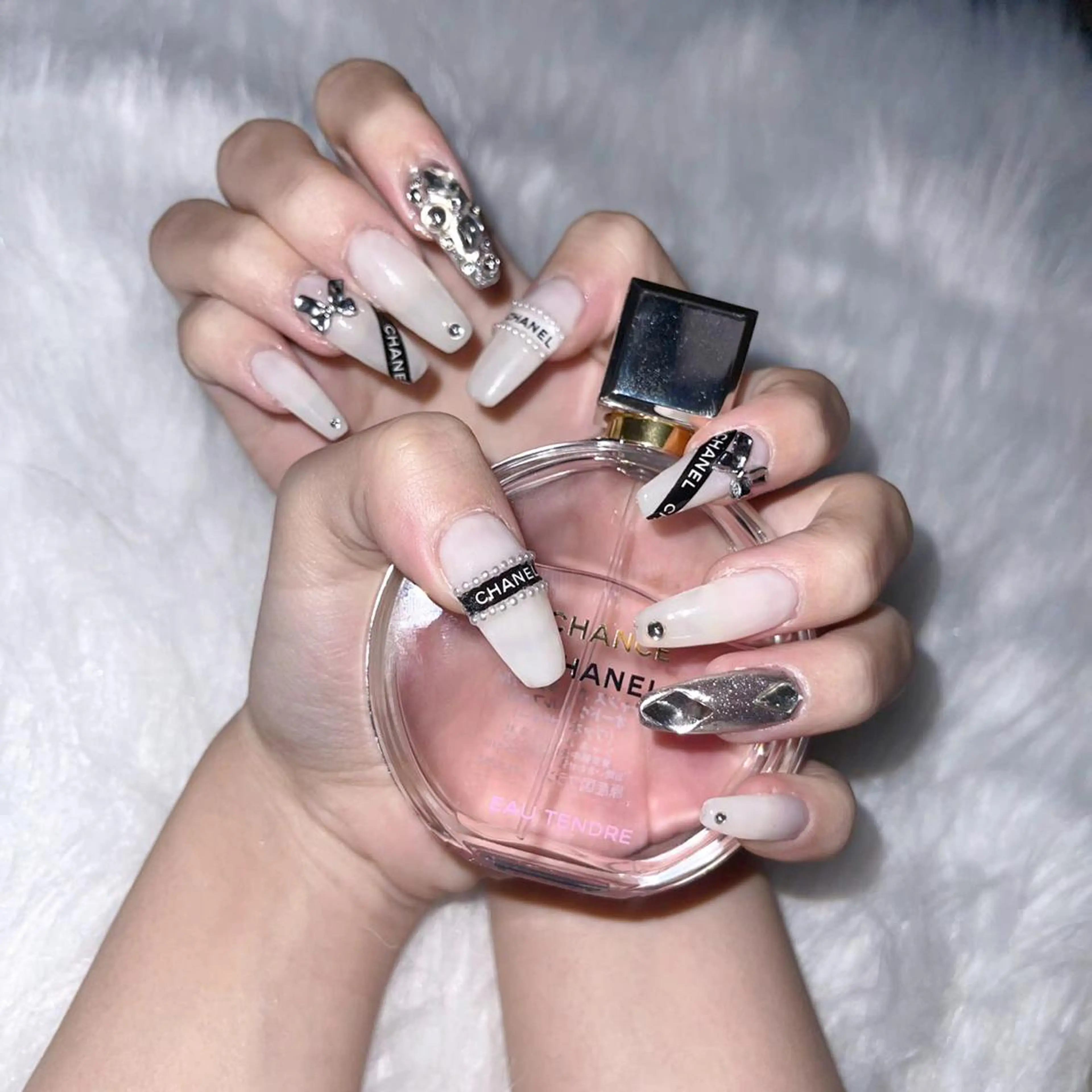 ネイル ハンドネイル INF ネイルサロンのネイルデザイン