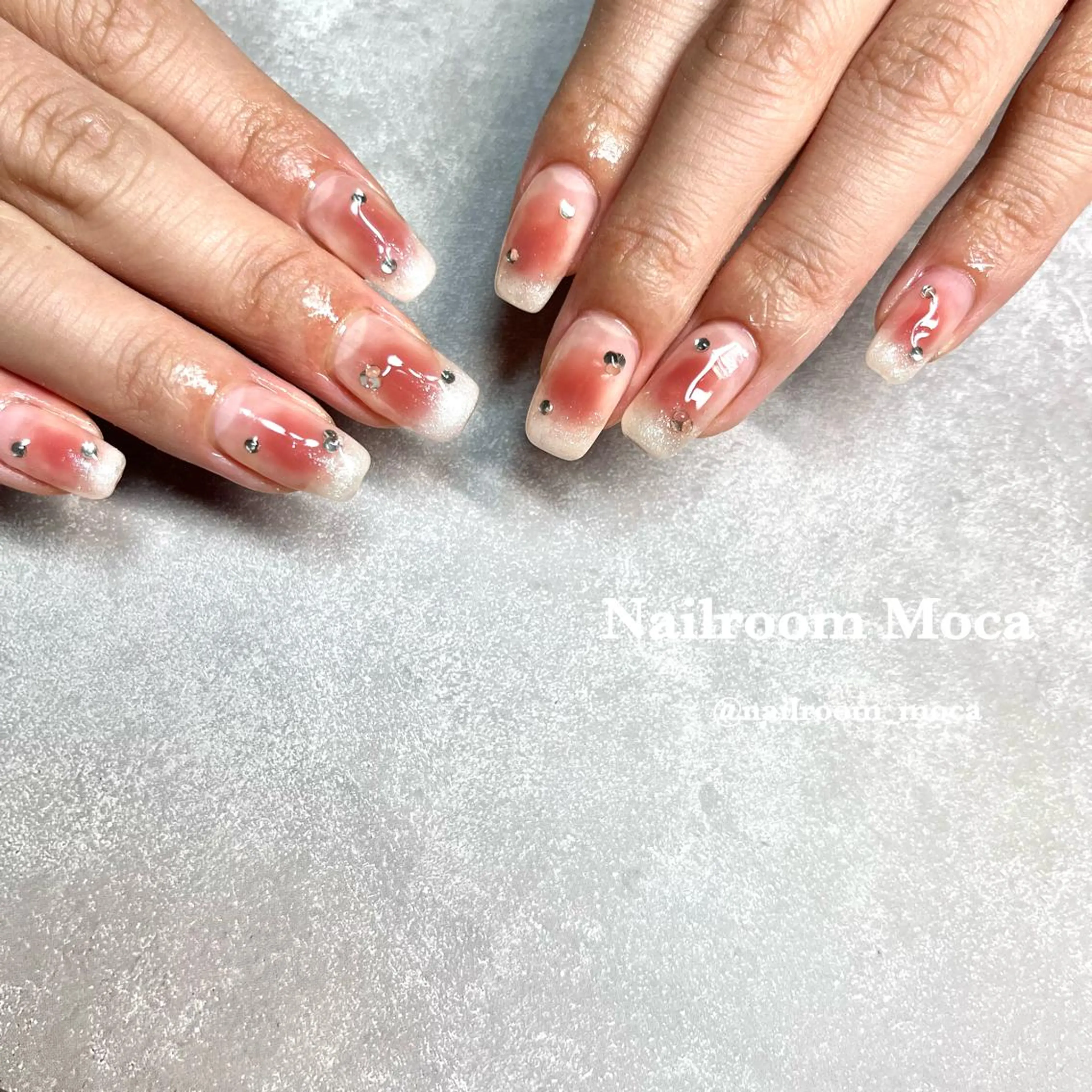ネイル Nailroom Mocaのネイルデザイン