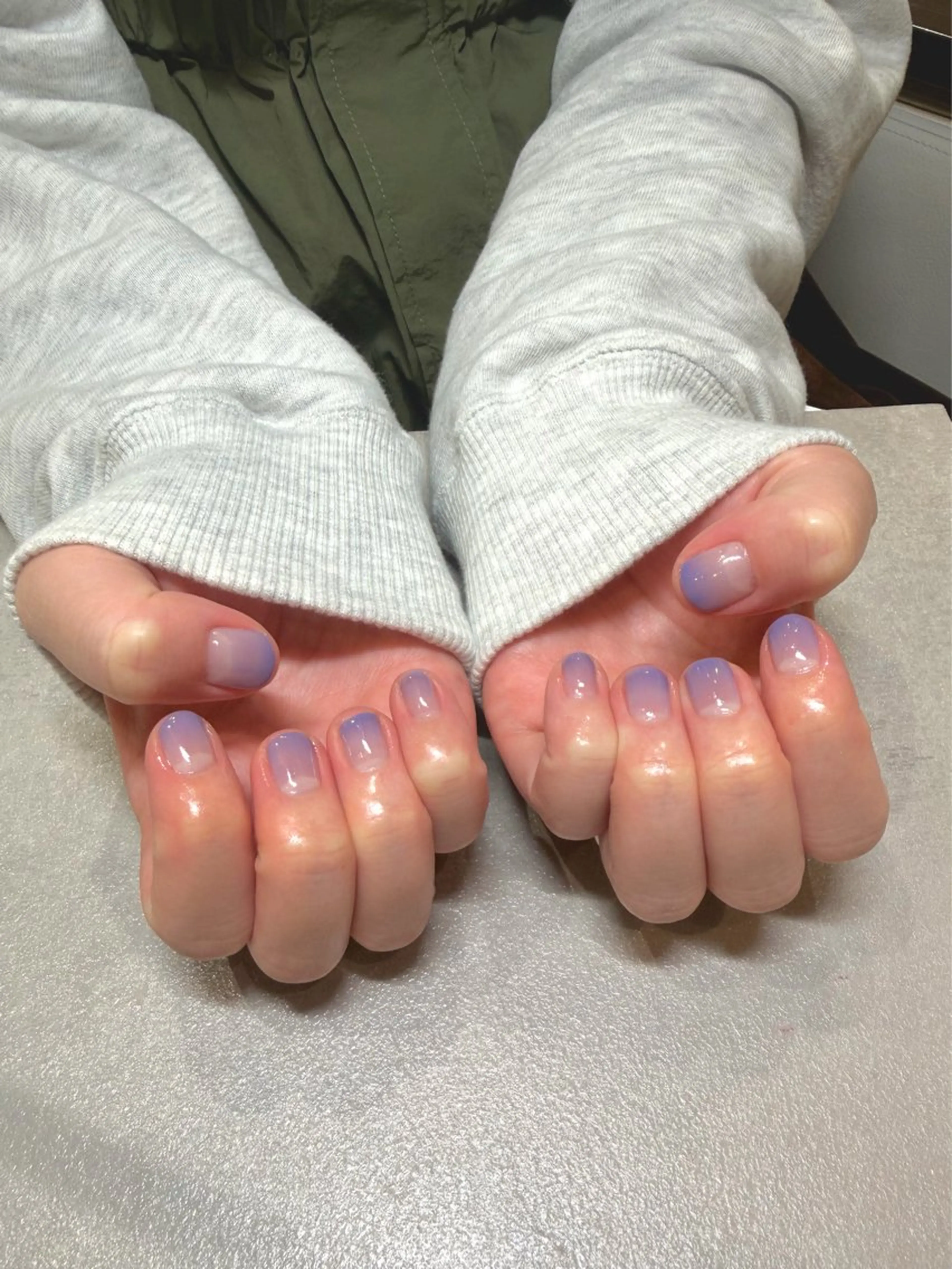 【オフあり】グラデーション✨ハンドネイルの写真