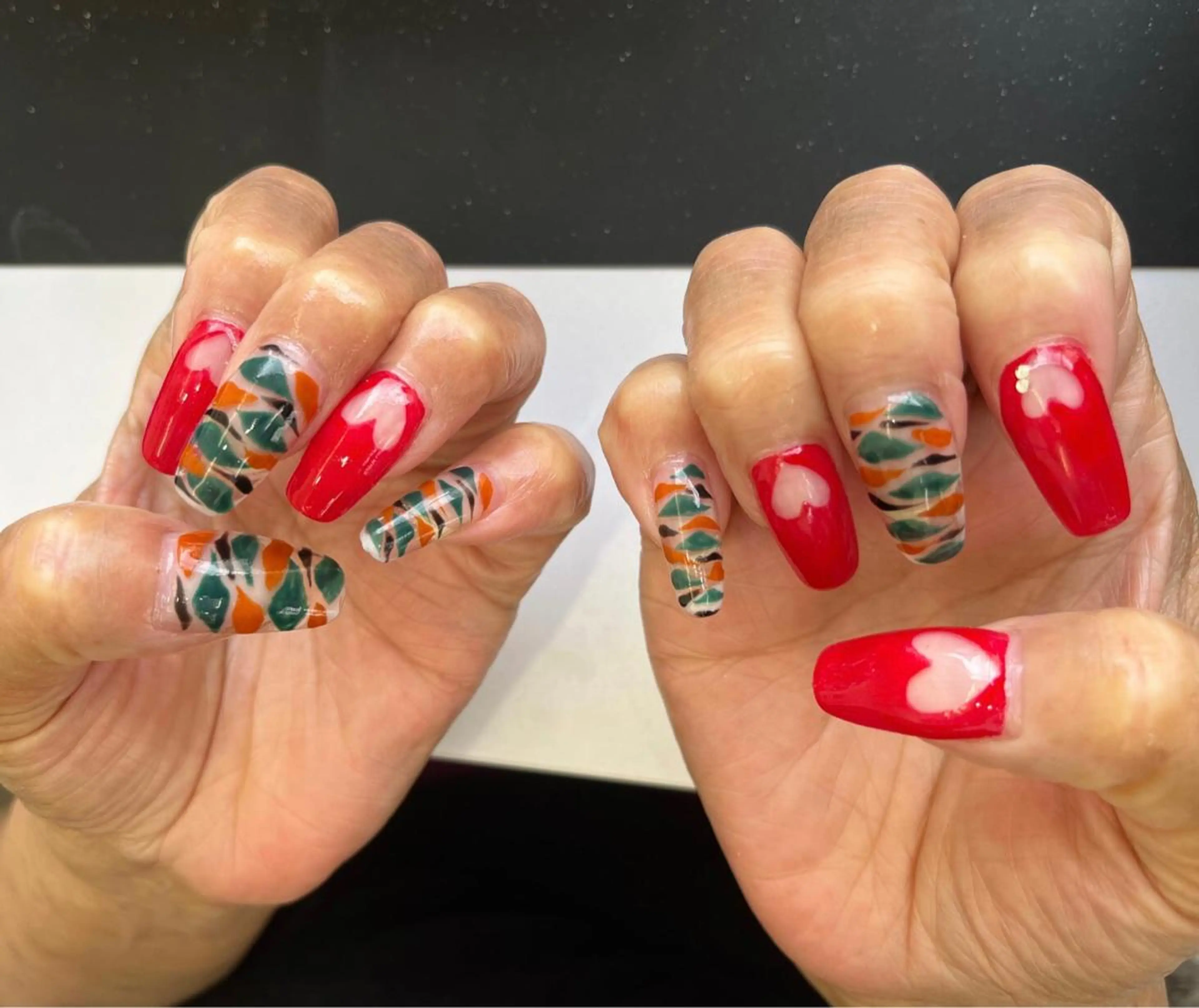 ネイル アートネイル クリアネイル ハート MELLMODE所属・Nakano Kanaのネイルデザイン