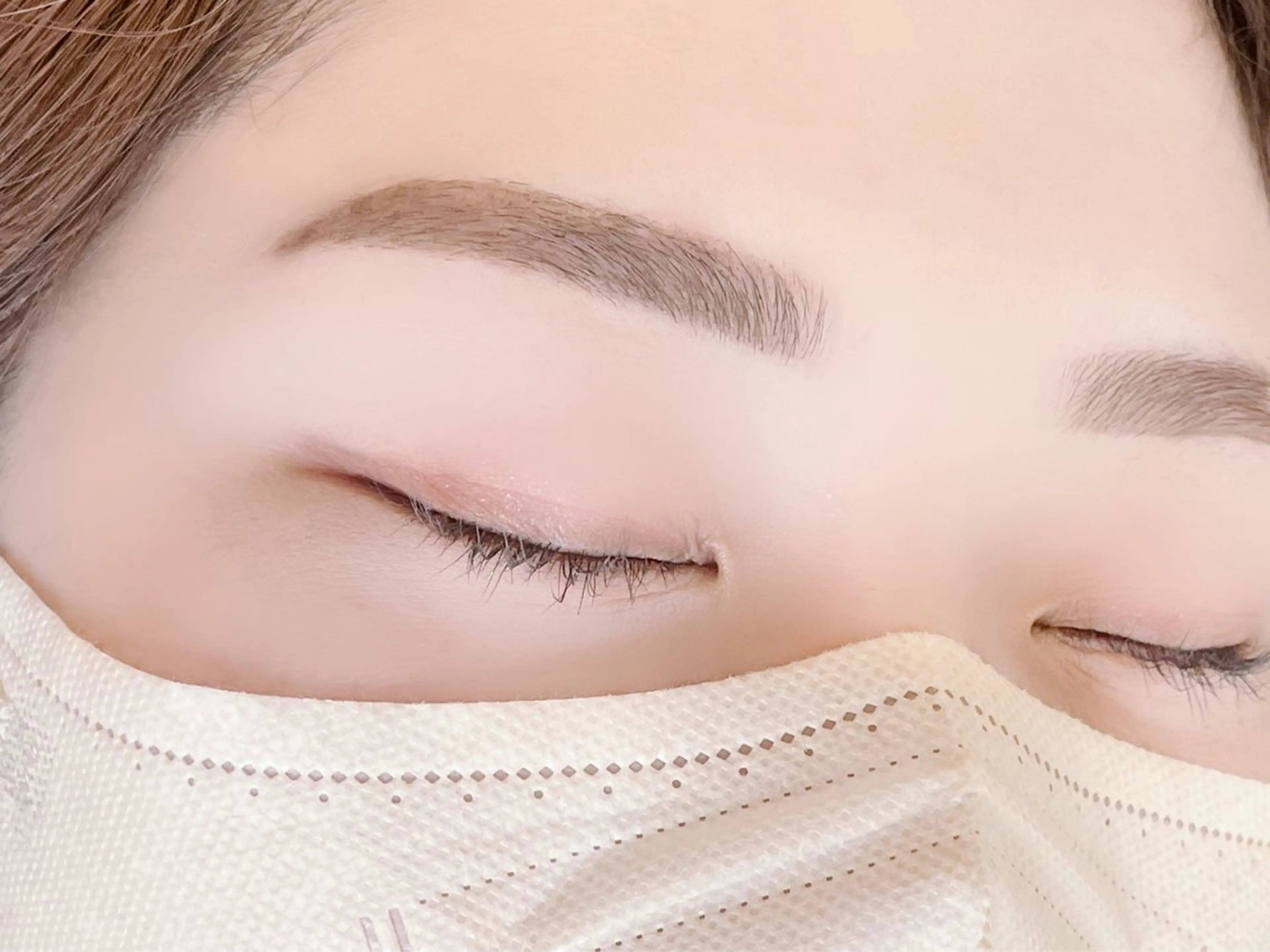 アイブロウ emu所属・emu reikの眉毛・アイブロウイメージ