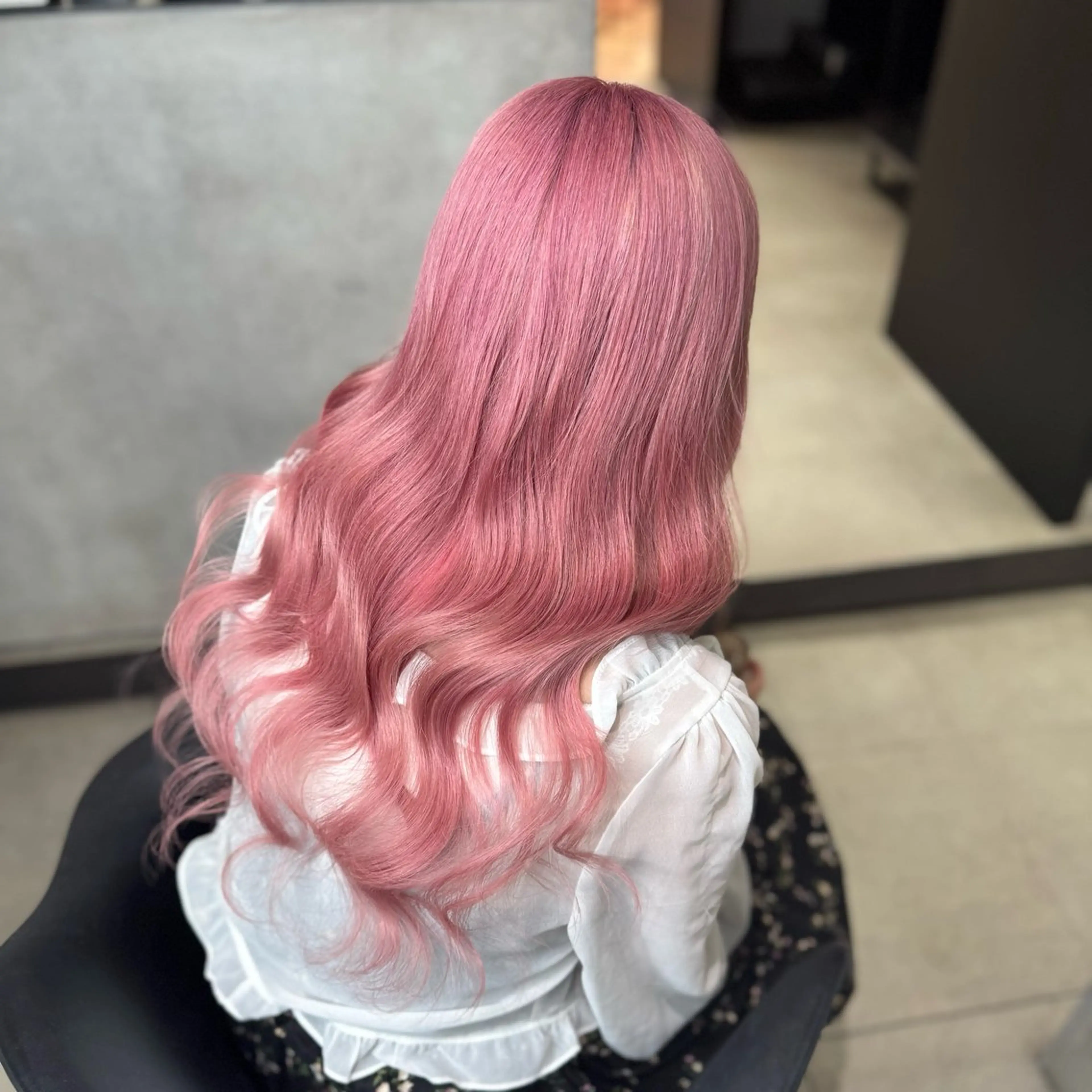 ロング カラー ピンクカラー ヘアカラー 大阪 梅田/ ハイトーン/エクステのヘアスタイル