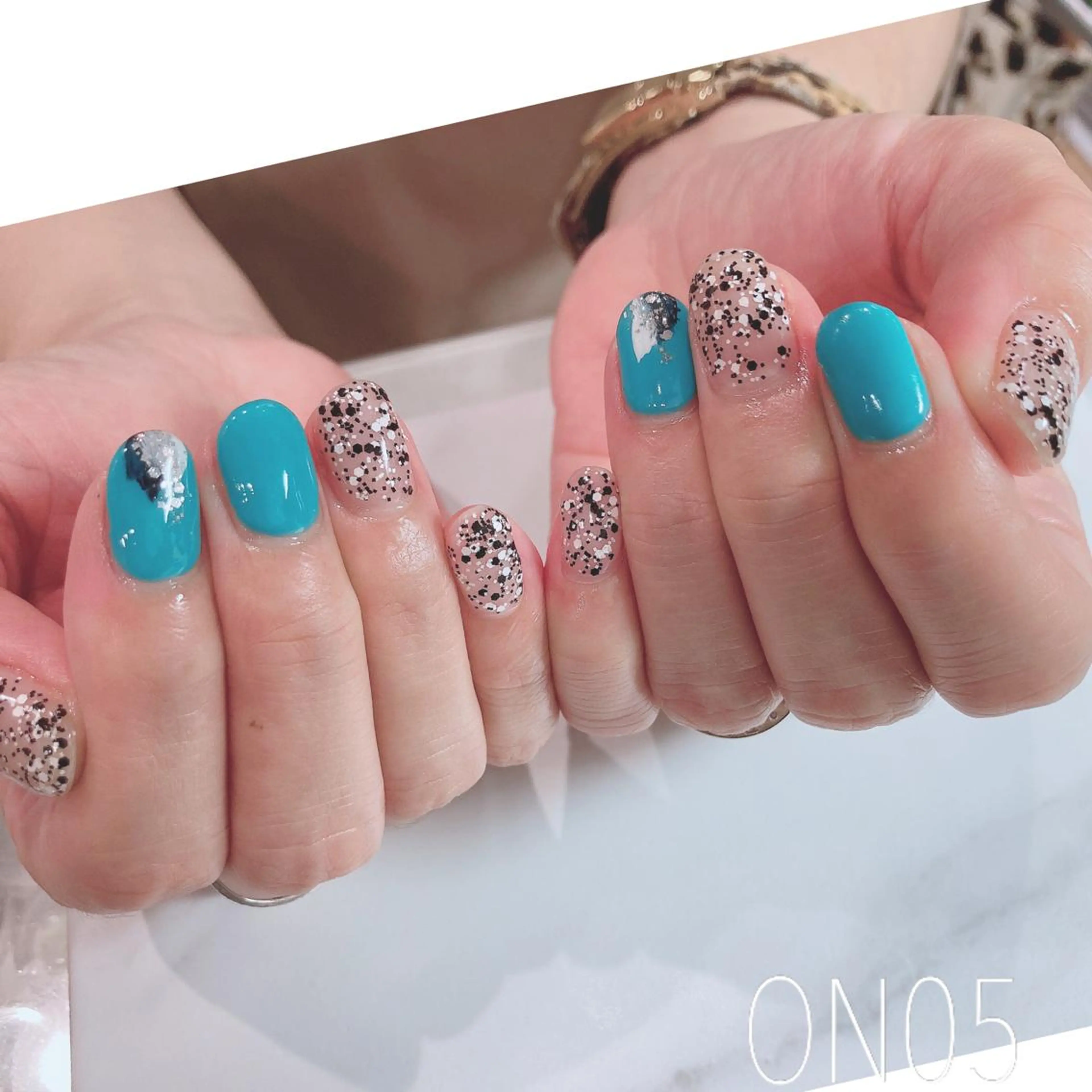 ネイル 園 寛子 （ネイリスト）のネイルデザイン