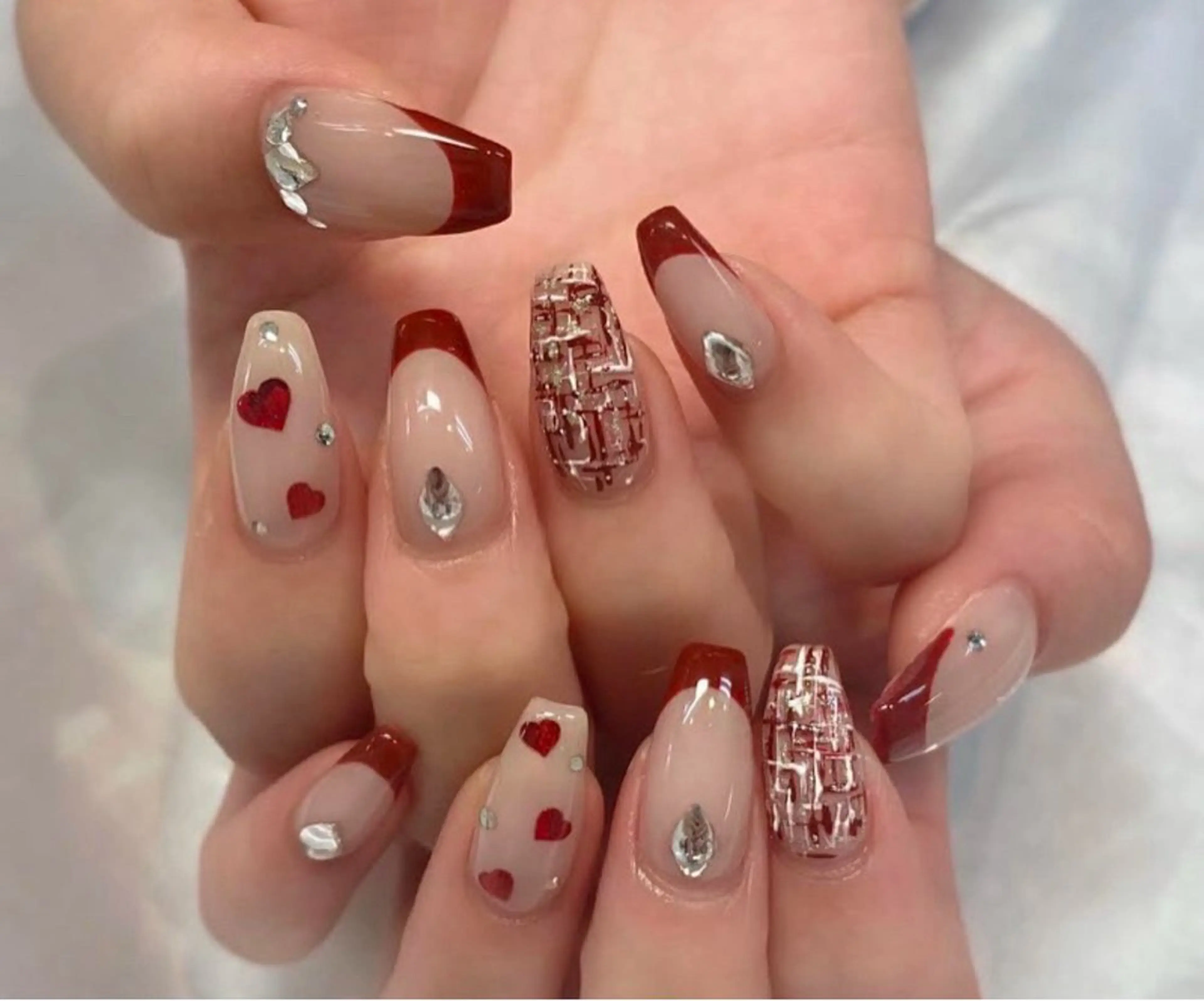 ネイル オーロラネイル チークネイル 長さ出し フットネイル フレンチネイル Lee Nails チップ長さだし専門店のネイルデザイン