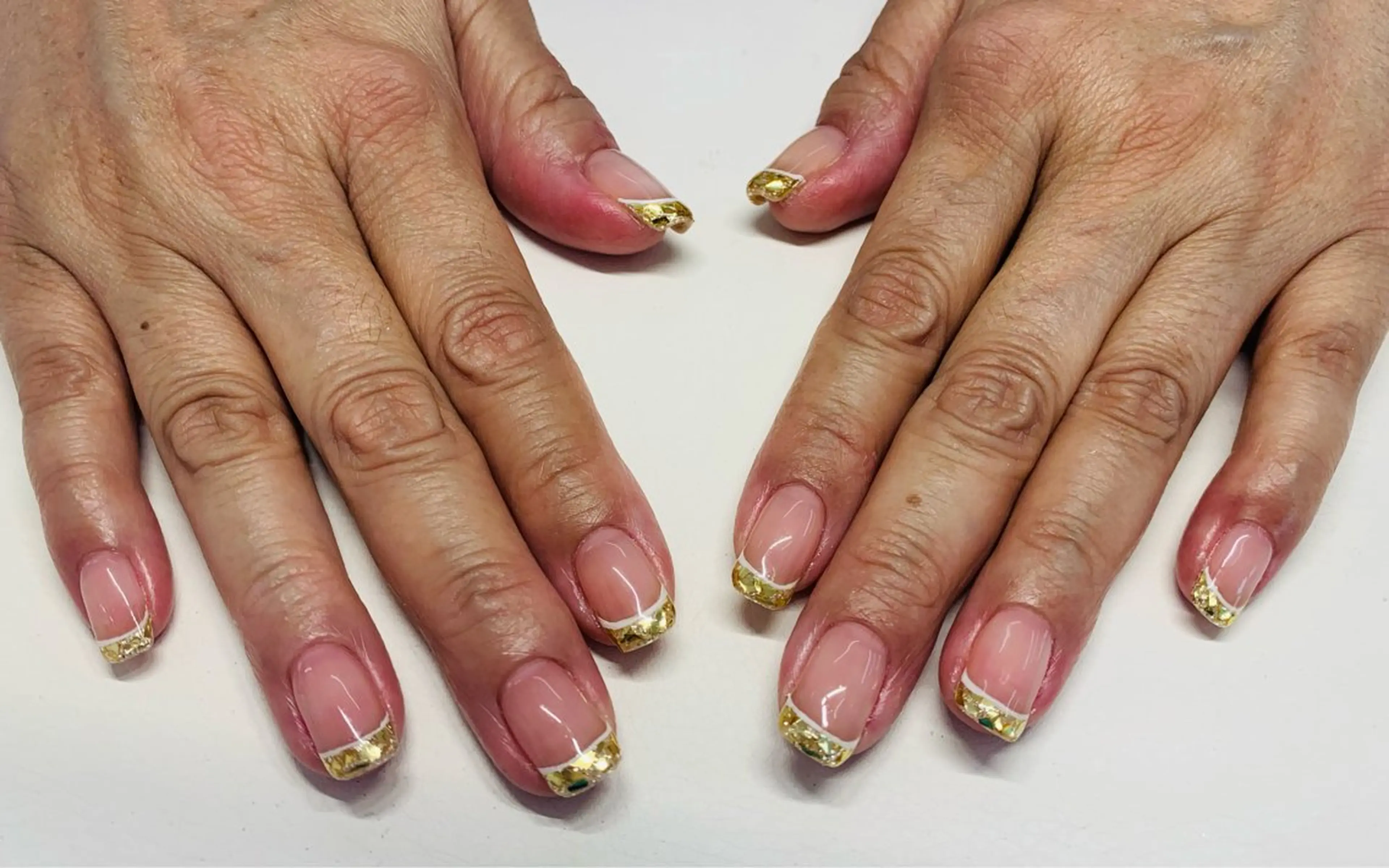 ネイル Mule Beauty Salon所属・ミュール ビューティーサロンのネイルデザイン