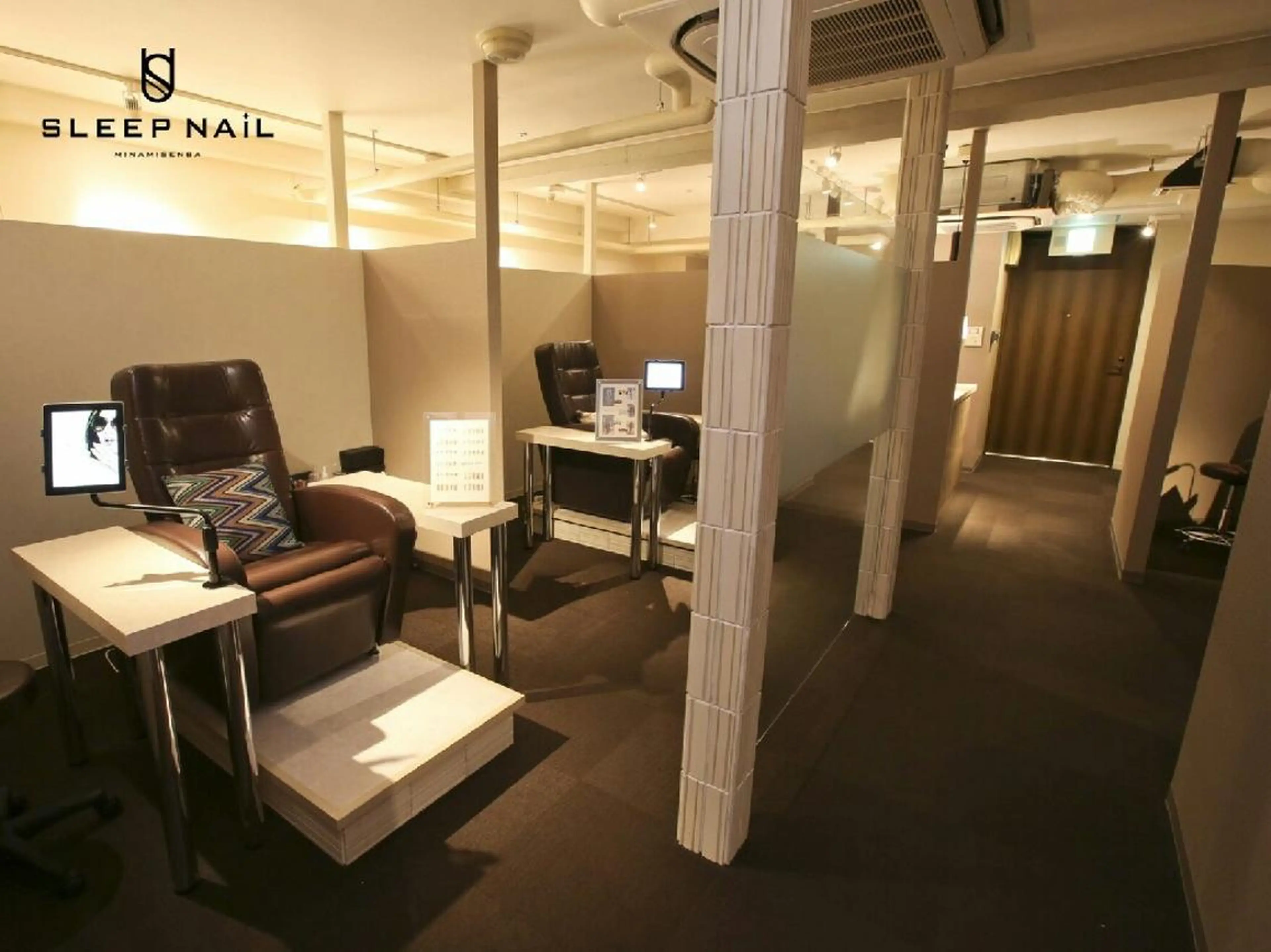 ネイル SLEEP NAIL所属・小澤 奈々美のネイルデザイン