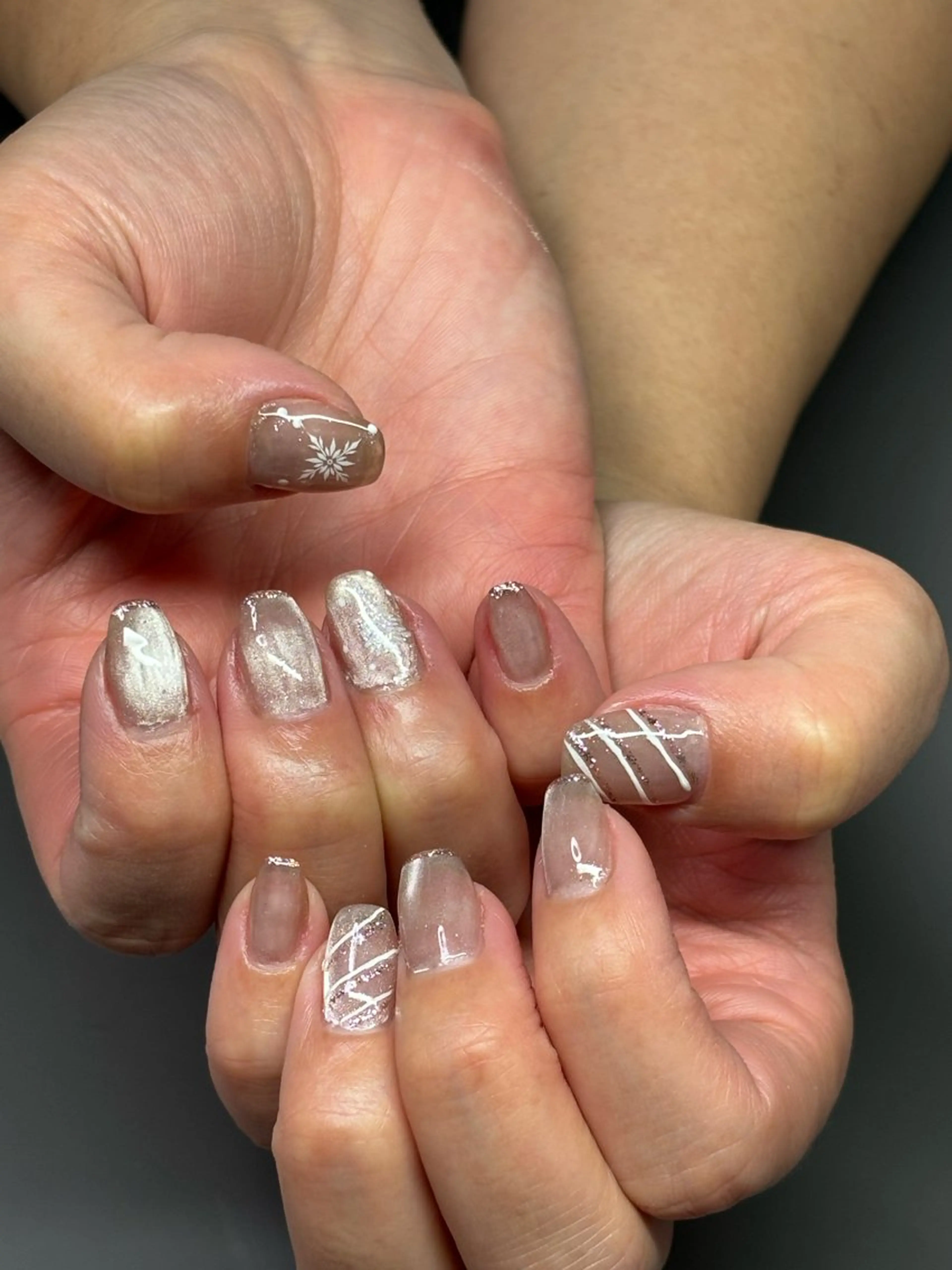 ネイル 氷ネイル・うるうるネイル キラキラネイル 310. 伊藤のネイルデザイン