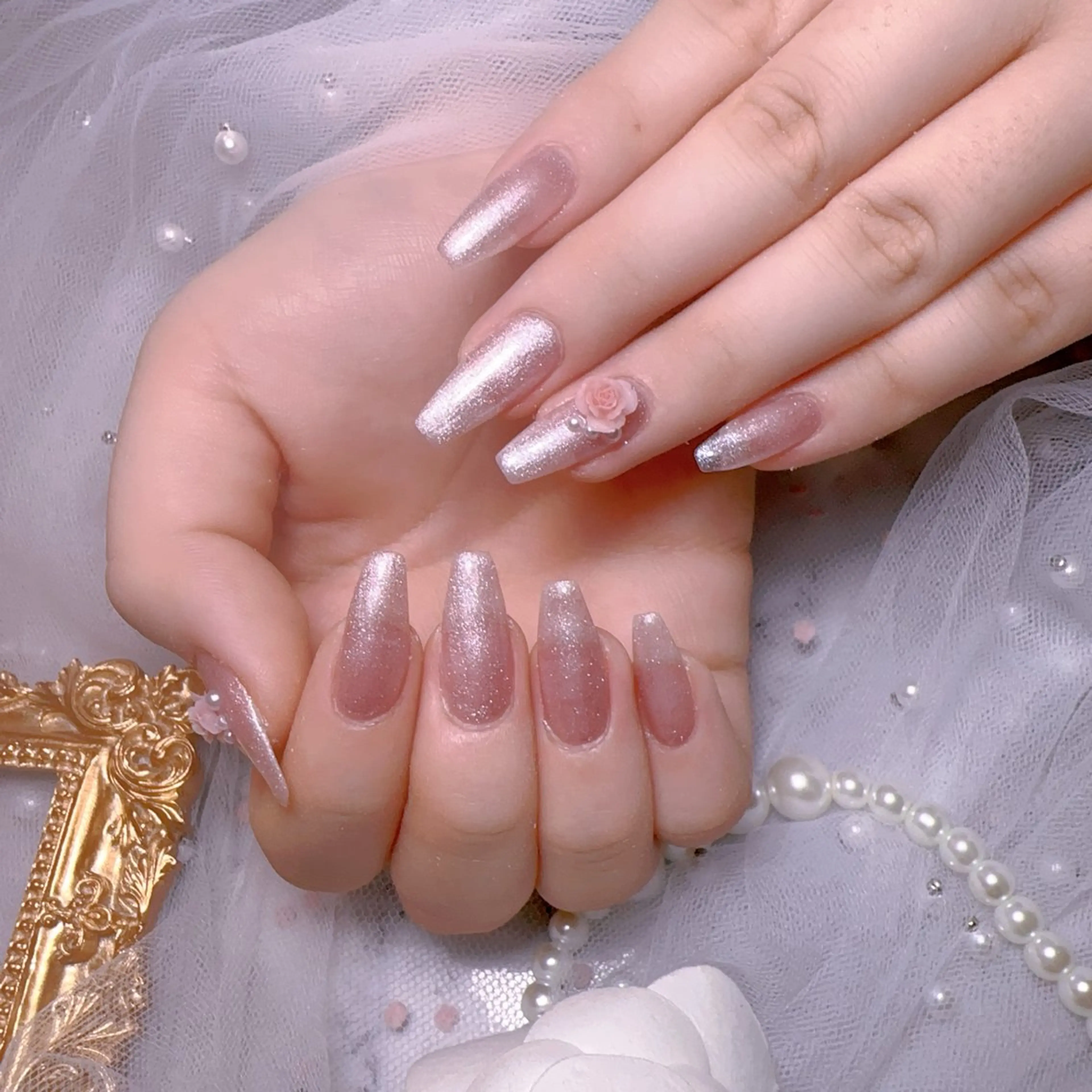 ネイル オーロラネイル フットネイル 韓国ネイル ラメ(グリッター) ラメグラデーション ハンドネイル Belle nail salon 新小岩のネイルデザイン