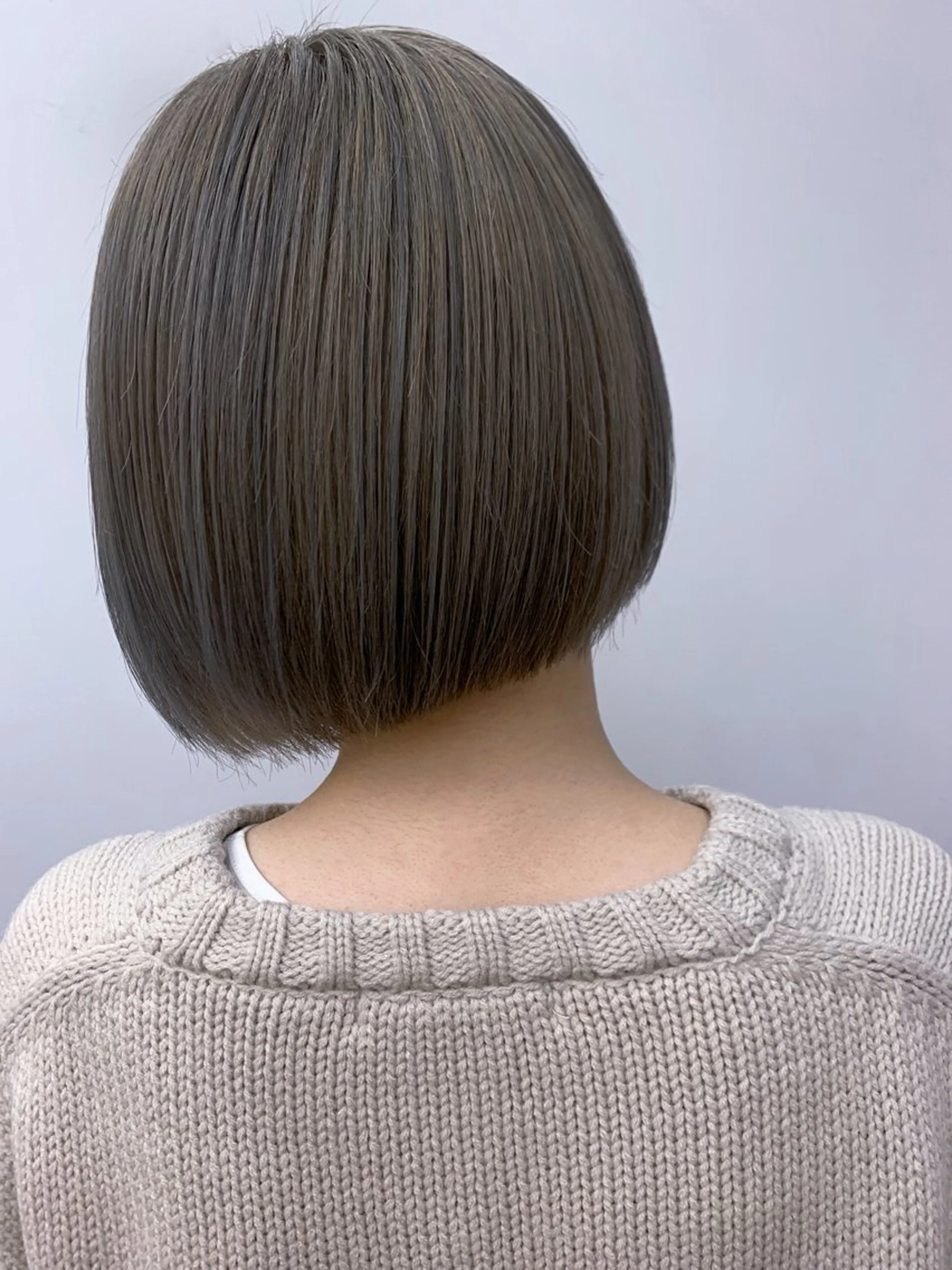 ショート カラー ベージュカラー グレージュ ボブ 髪質改善×大人可愛い 艶髪🫧ダイトのヘアスタイル