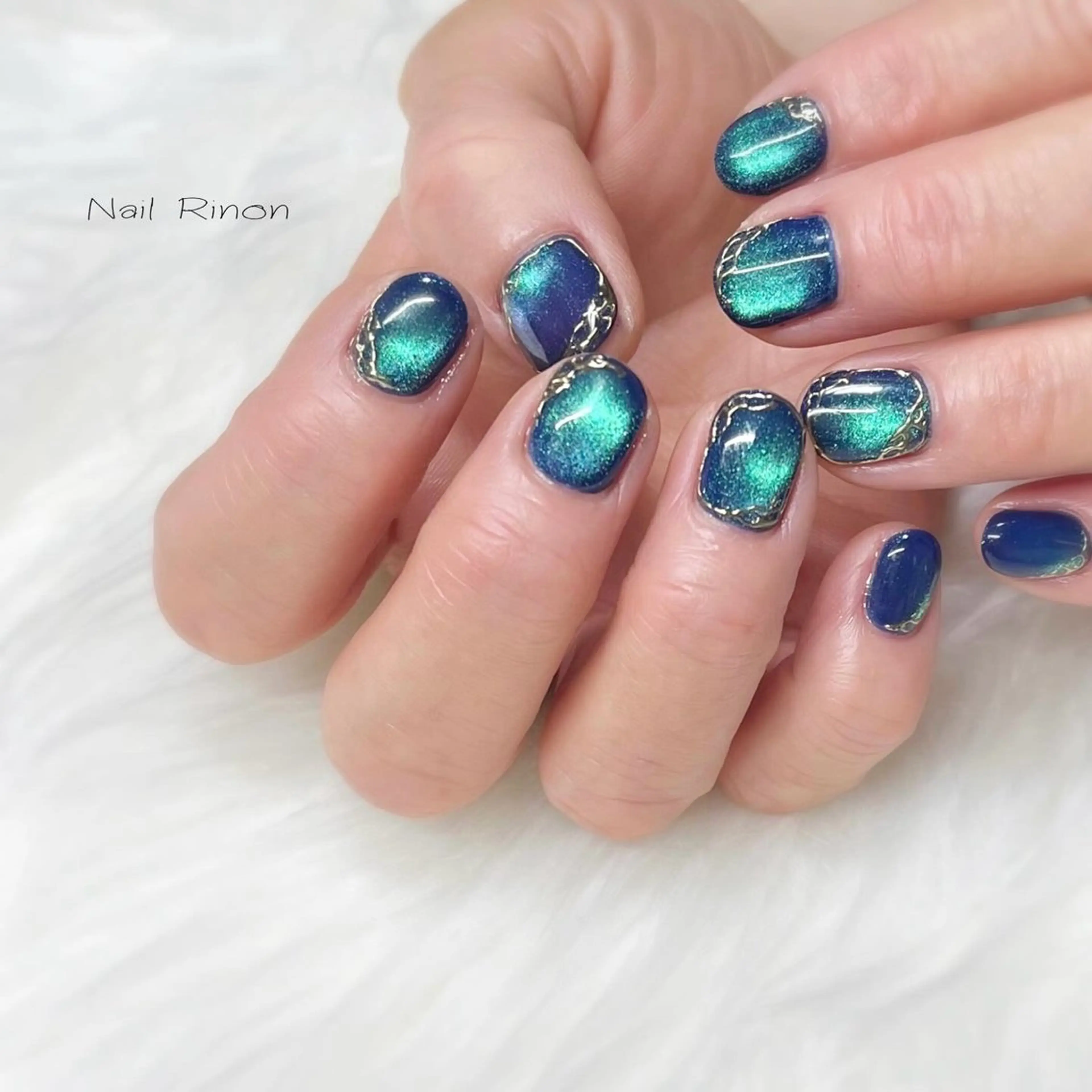 ネイル マグネットネイル ハンドネイル Nail Rinonのネイルデザイン