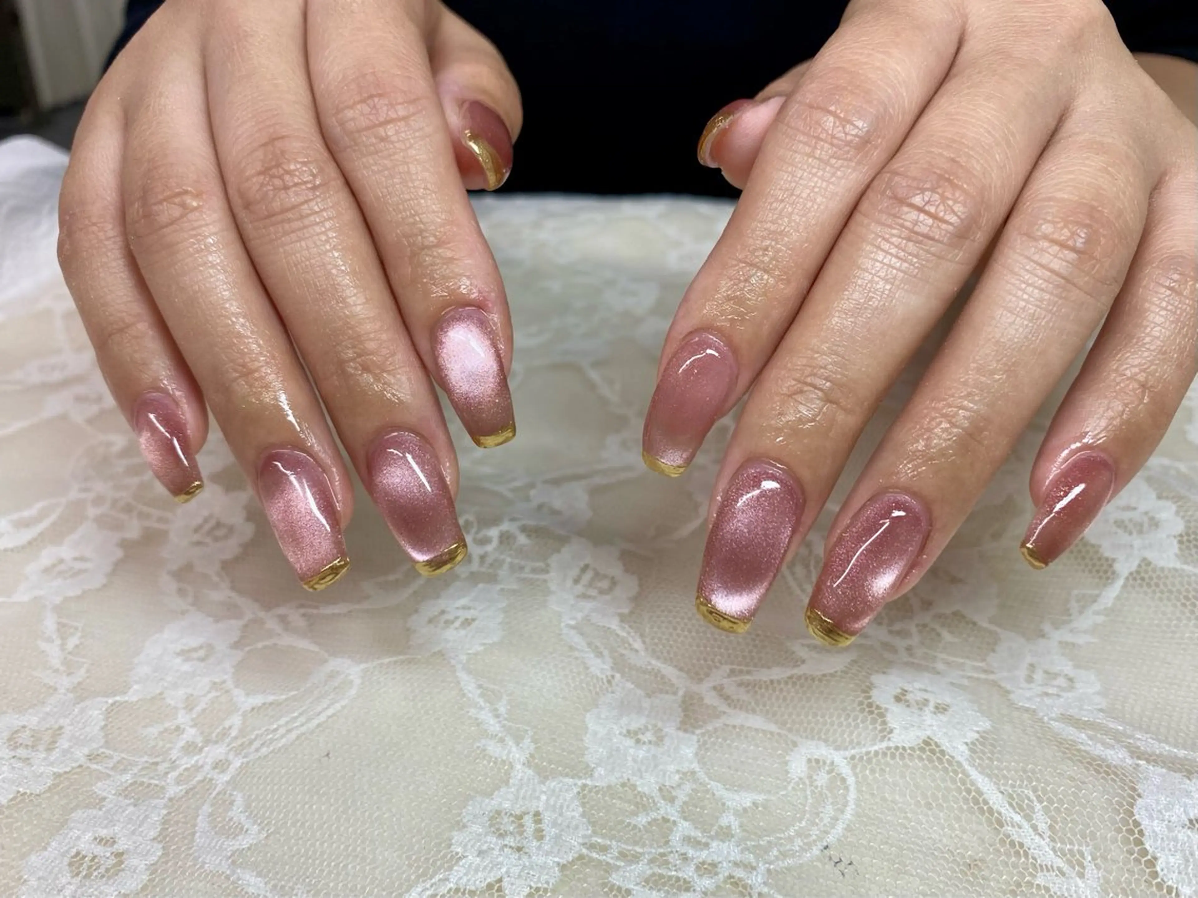 【12/19限定】ベースがマグ🧲フレンチネイルの写真