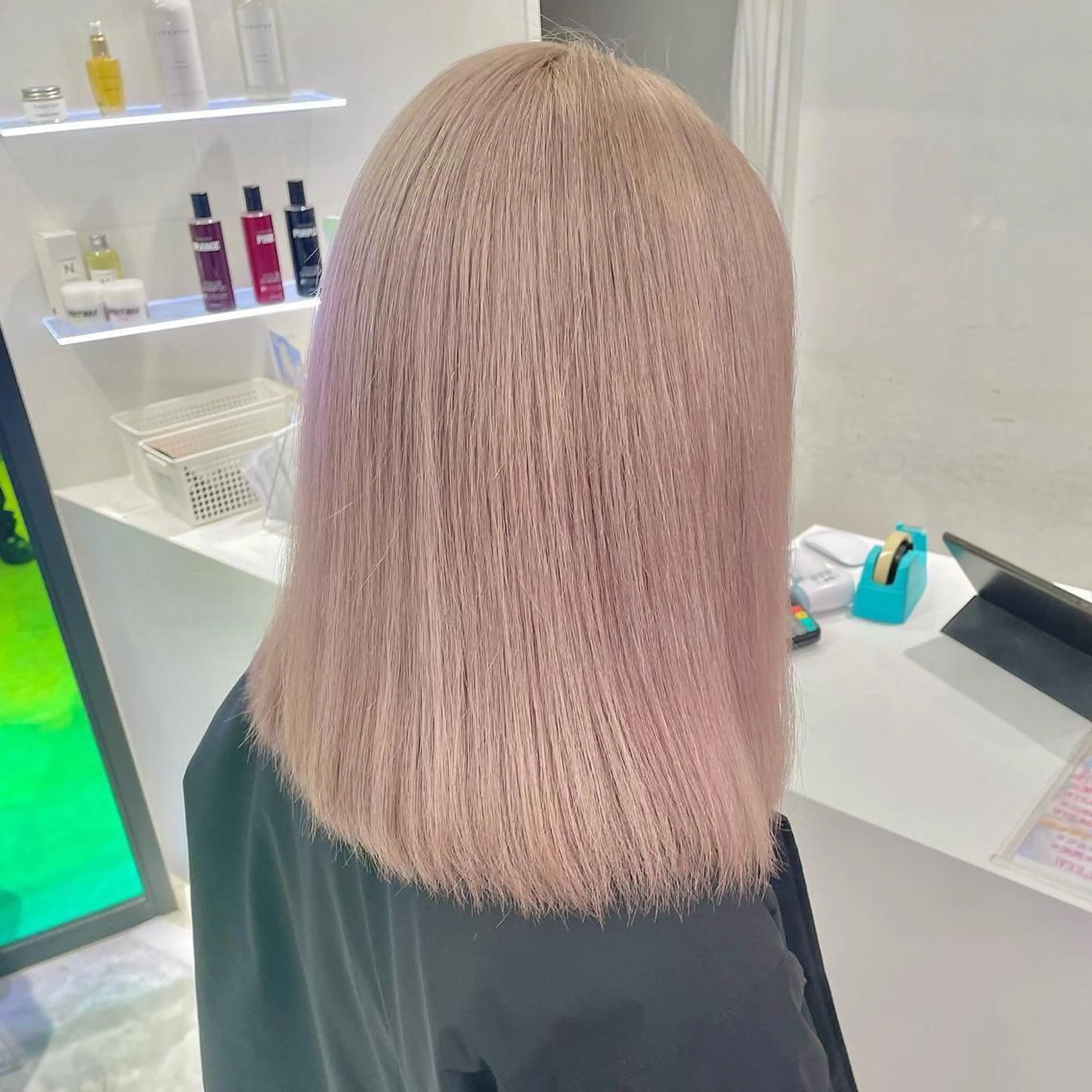 セミロング カラー ヘアカラー トリートメント ヘッドスパ ヘアセット 💖韓国×王道 ハイトーン💖のヘアスタイル