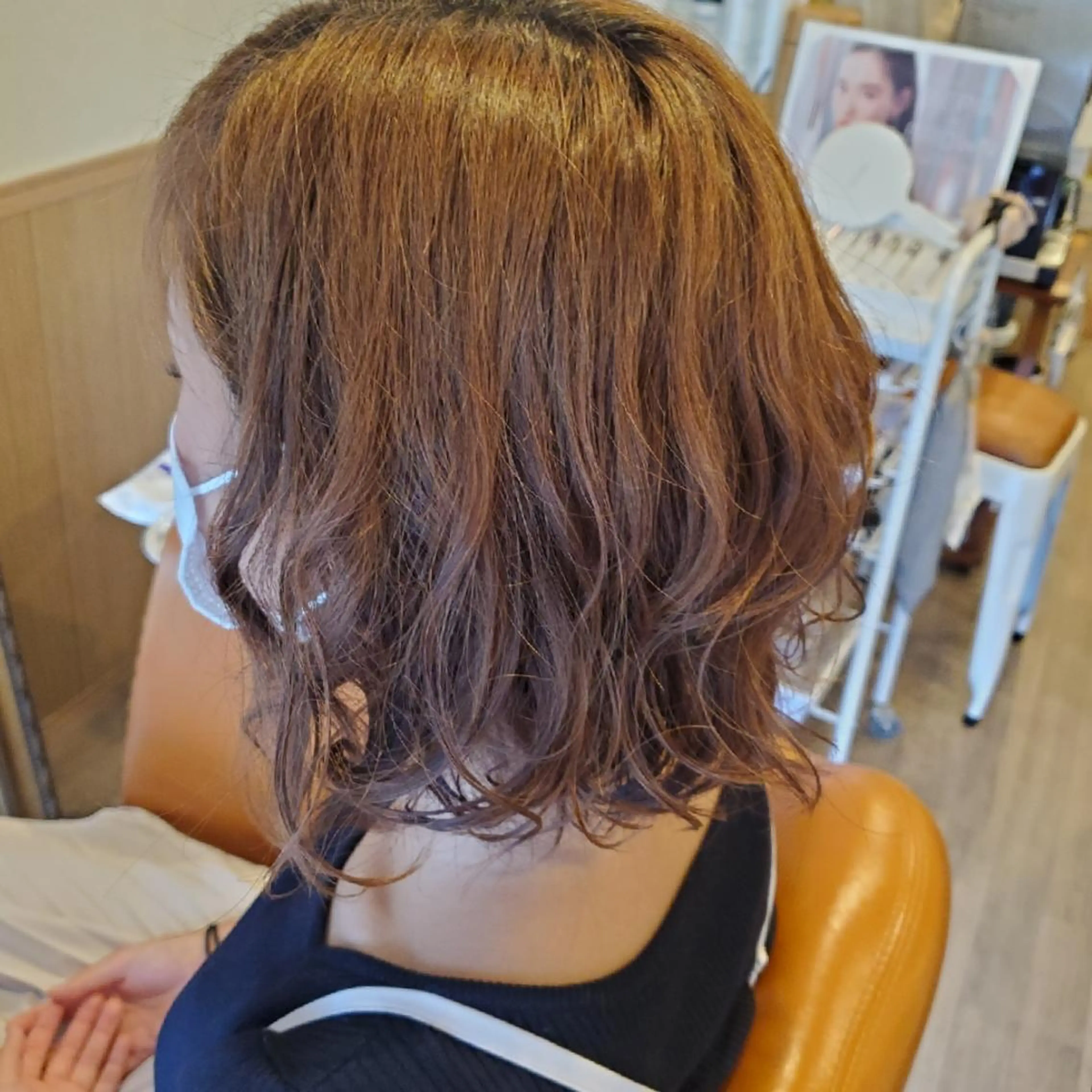 ミディアム パーマ カラー ミディアムパーマ アディクシーカラー ブリーチ イルミナカラー 外国人風カラー カット ヘアカラー パーマ spa hair  ark 富井直美のヘアスタイル