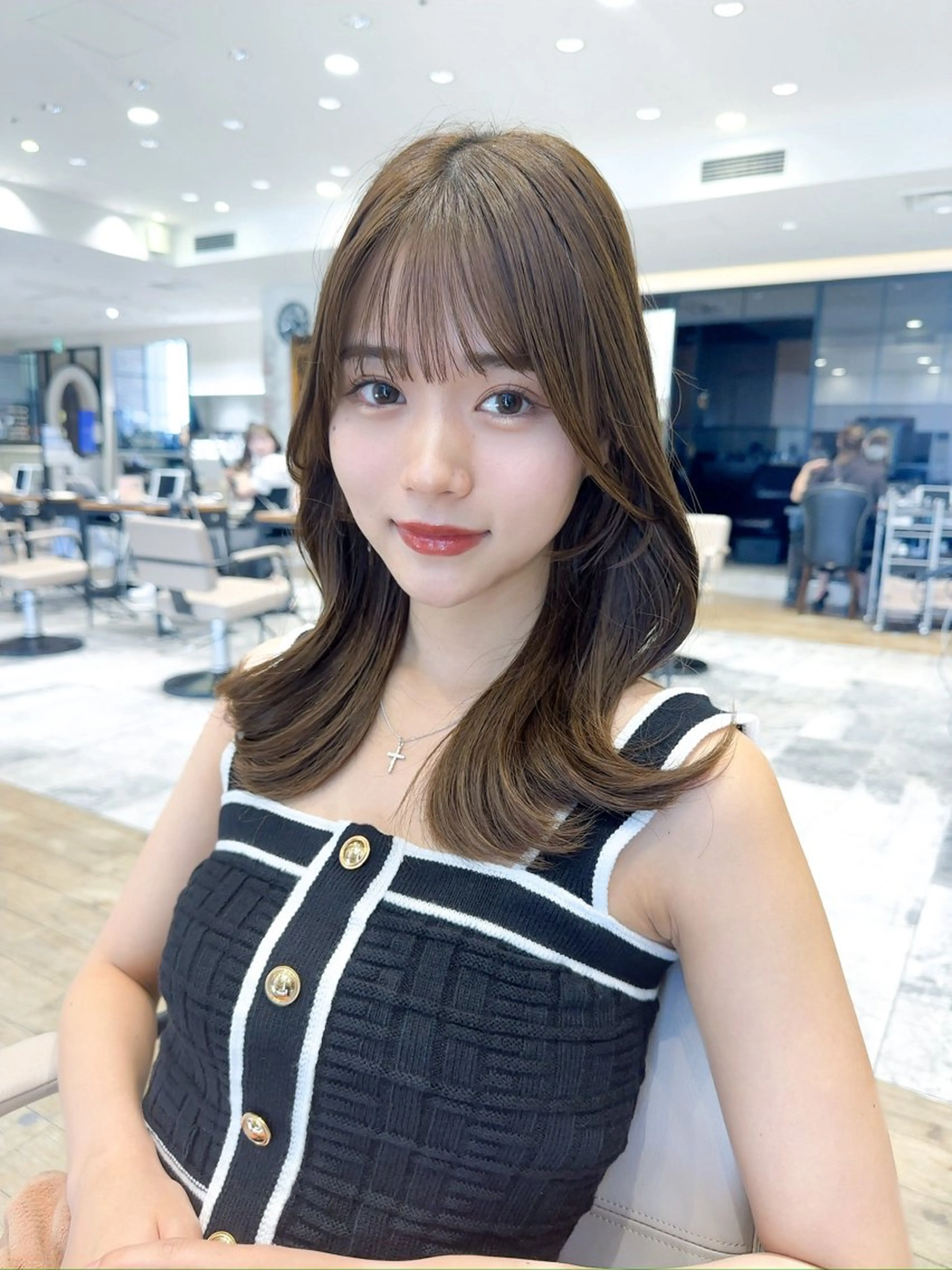 セミロング カラー カット ヘアカラー トリートメント 顔周り/くびれヘア 韓国ヘア💕風間るなのヘアスタイル