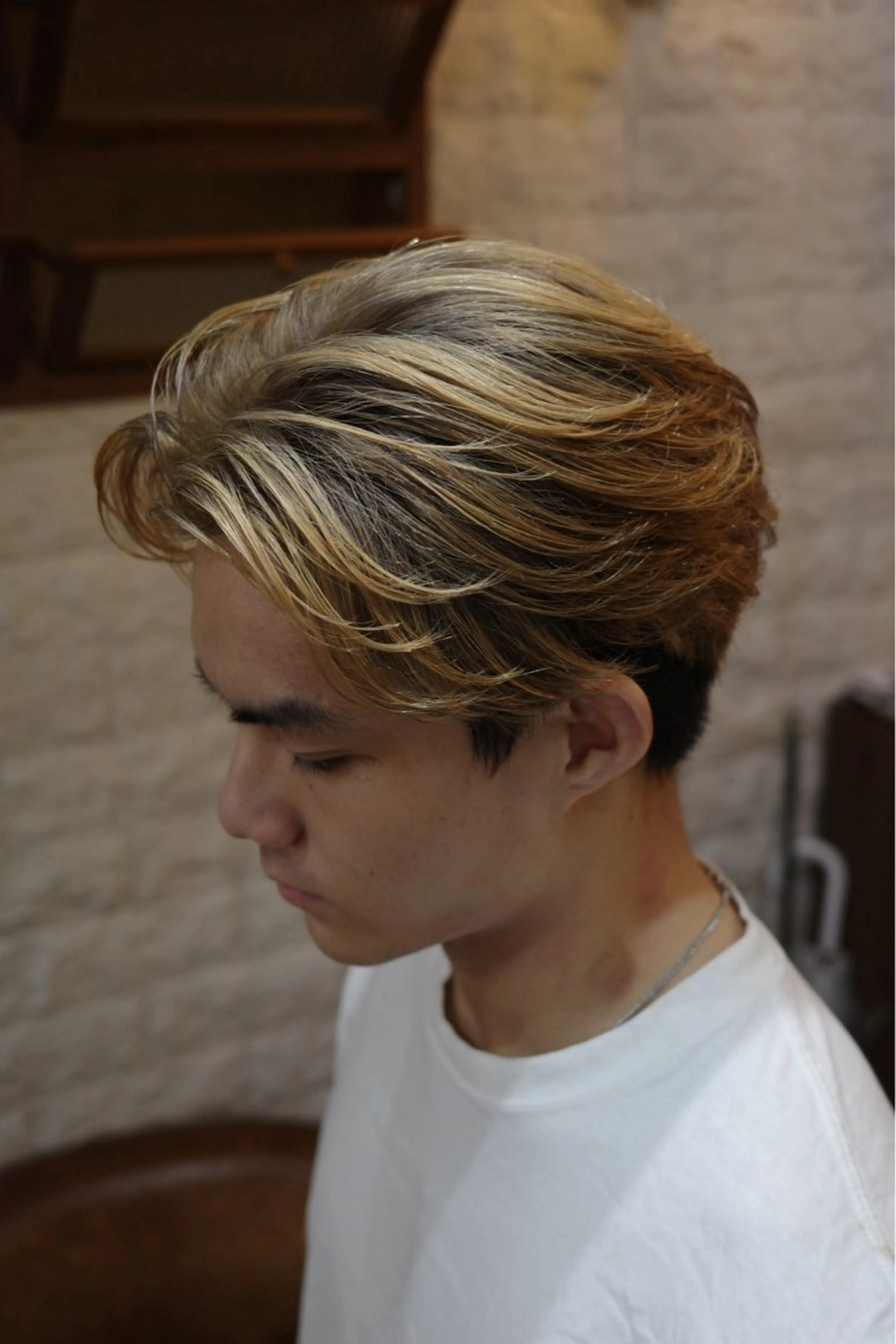 カラー メンズ 赤木蓮/メンズ特化 パーマ/ハイトーンのヘアスタイル