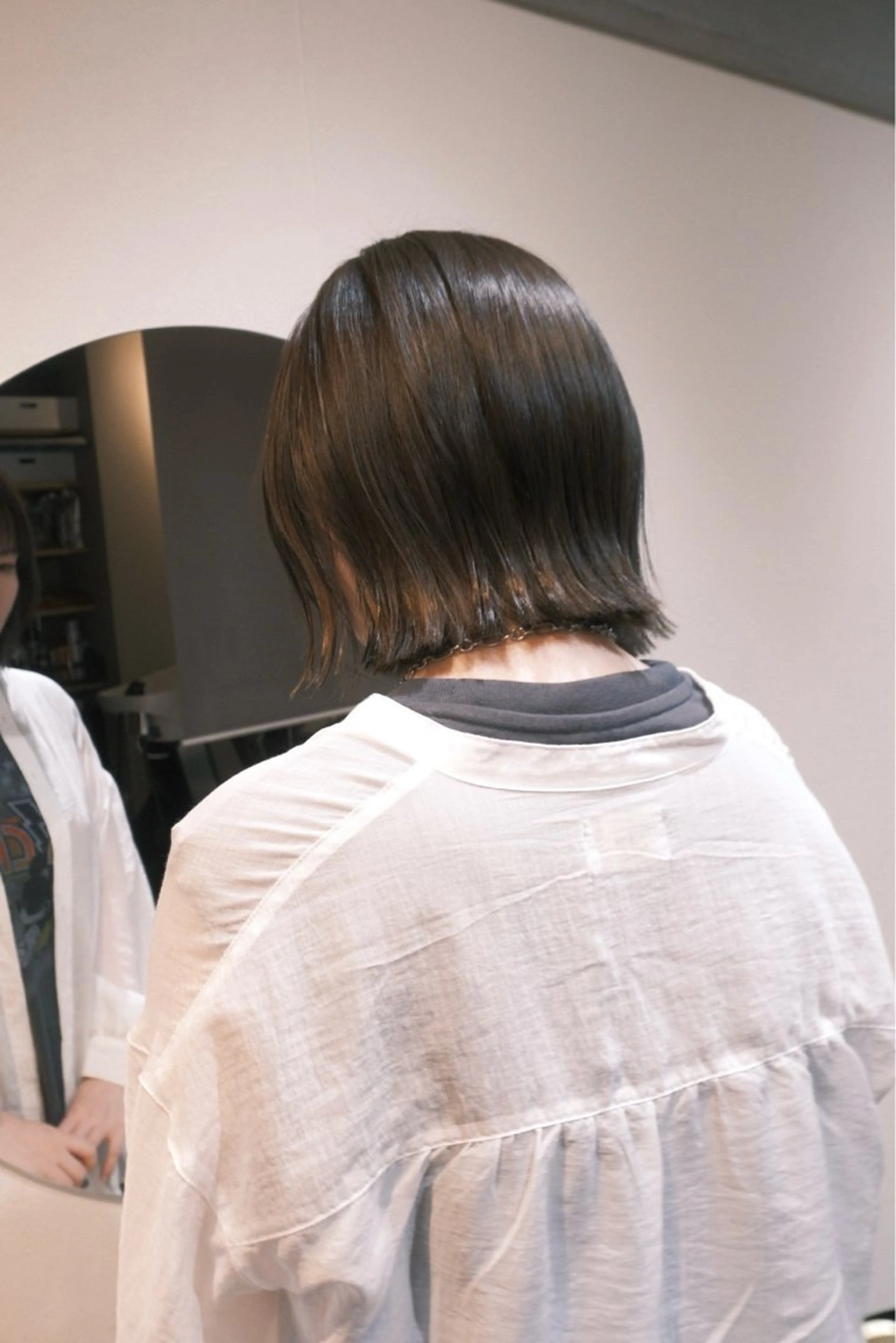 ミディアム カット ヘアカラー トリートメント ヘアセット ハルカ/透け感カラー /顔周りレイヤーのヘアスタイル