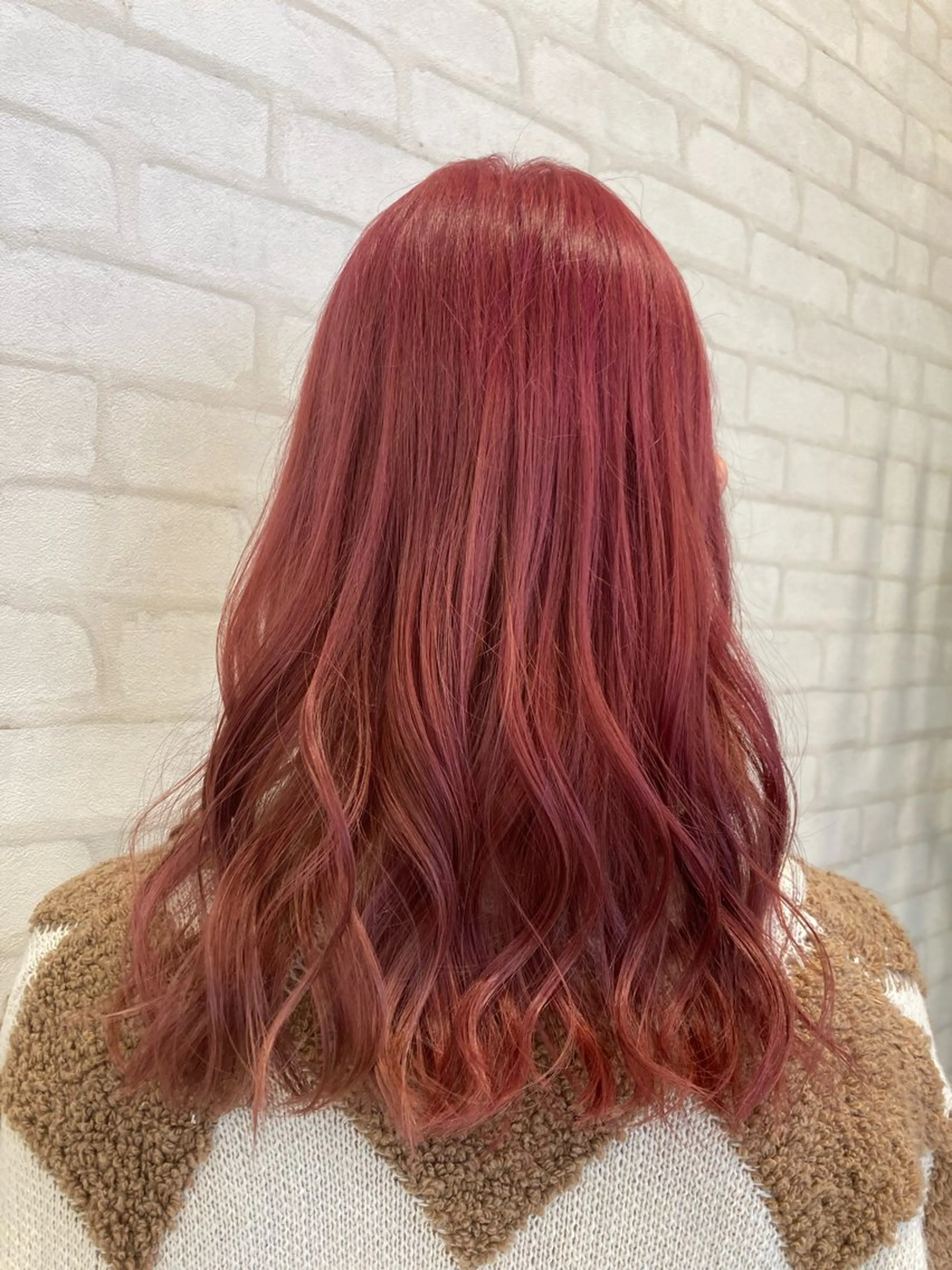 ミディアム ヘアカラー 永倉 はるかのヘアスタイル