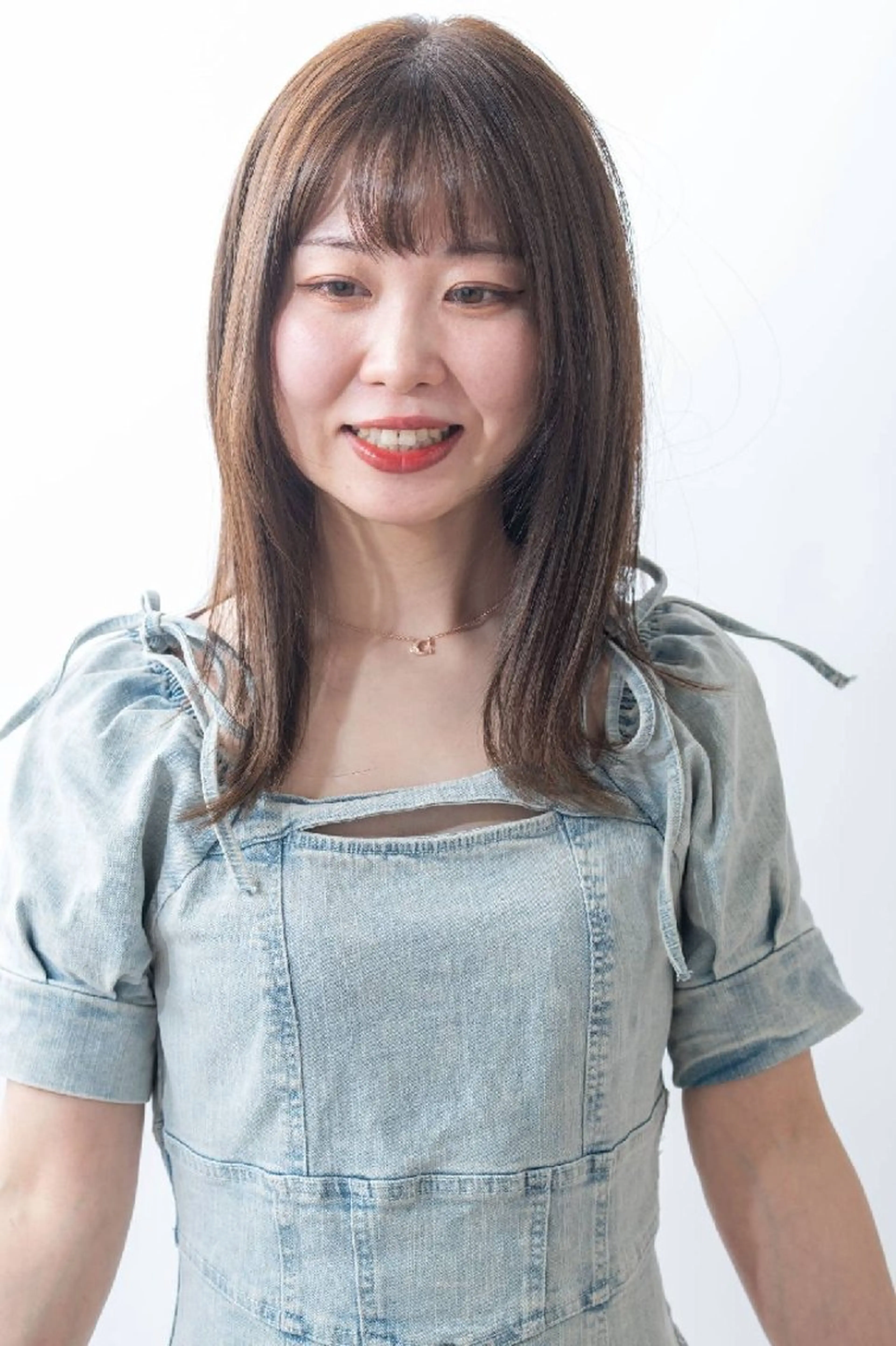 セミロング カラー ステラ⭐️ トリートメント専門店のヘアスタイル