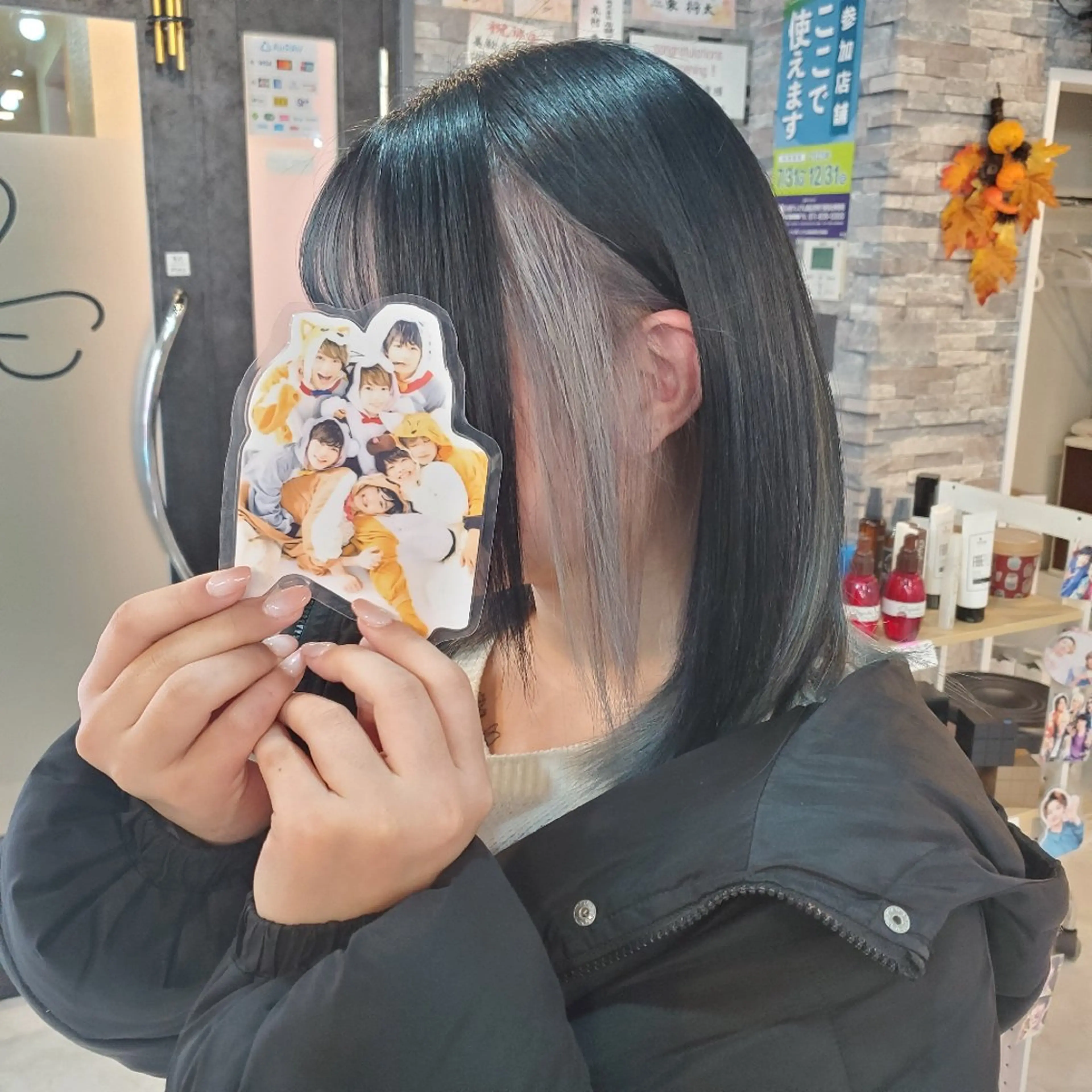 ミディアム カラー インナーカラー ヘアカラー トリートメント 派手髪/ハイトーン/ エクステ✨ユウキのヘアスタイル