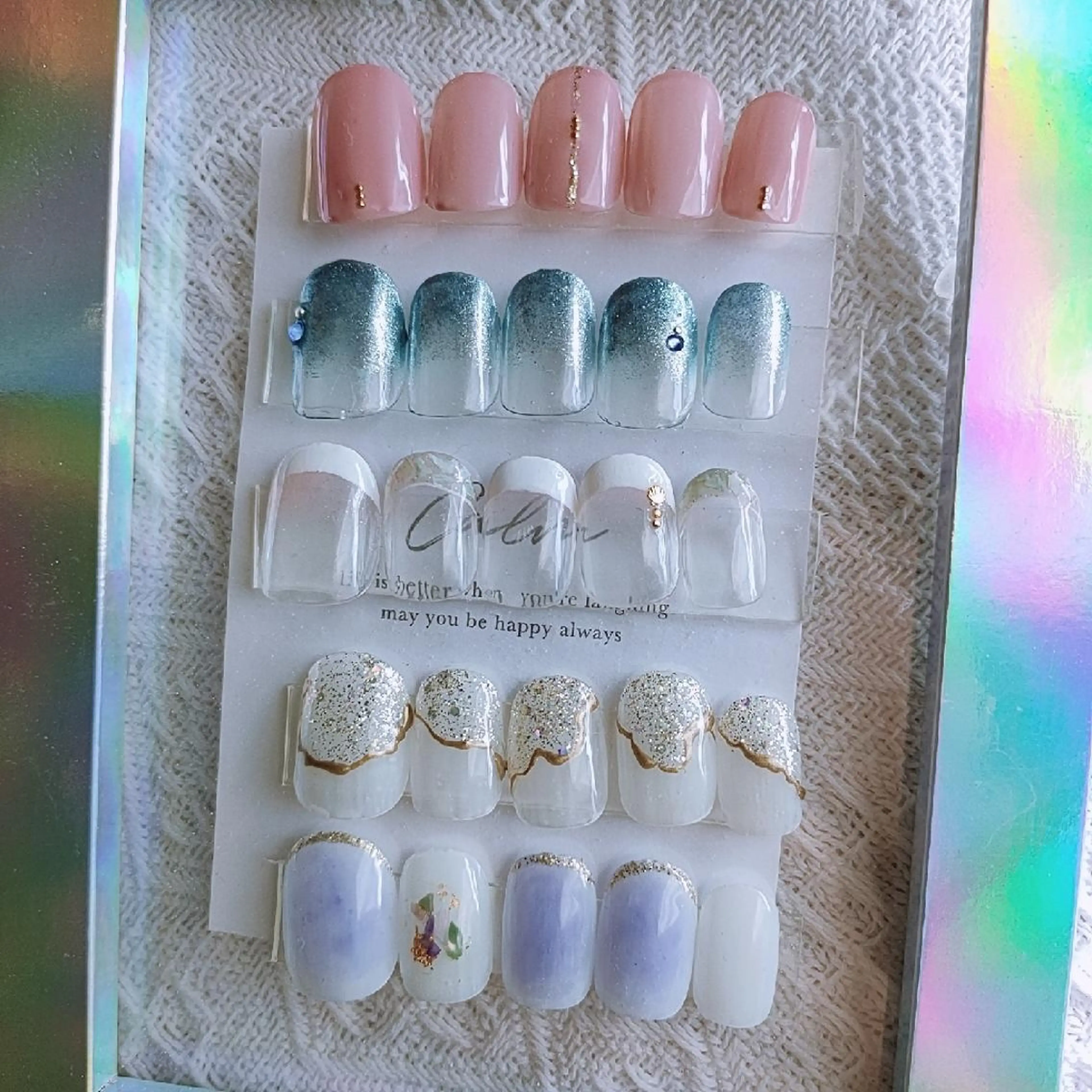 ネイル 夏ネイル douceknail所属・本厚木南口 徒歩3分のネイルデザイン