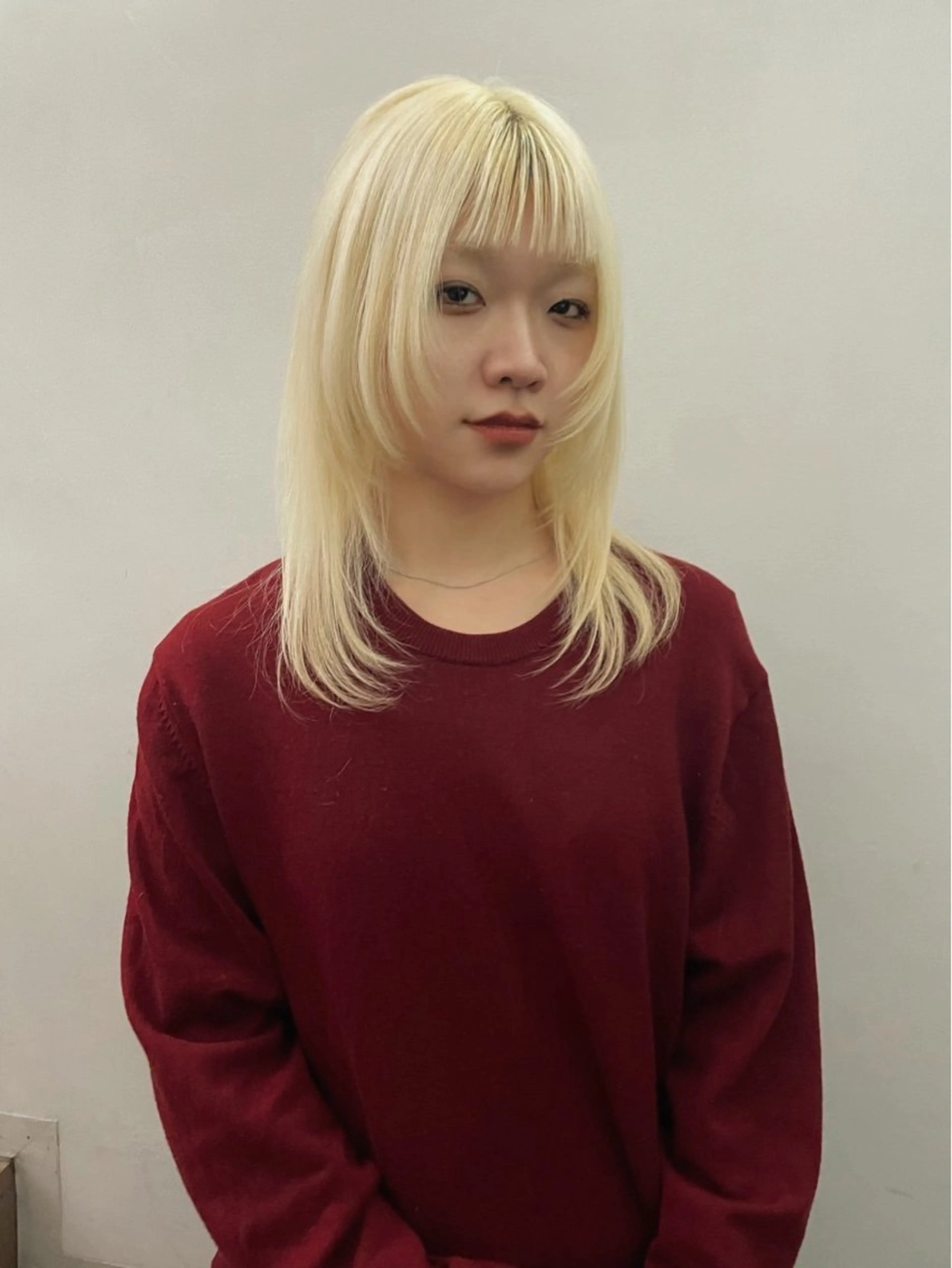 セミロング カラー ブリーチカラー💫 Miku🫶🏻のヘアスタイル