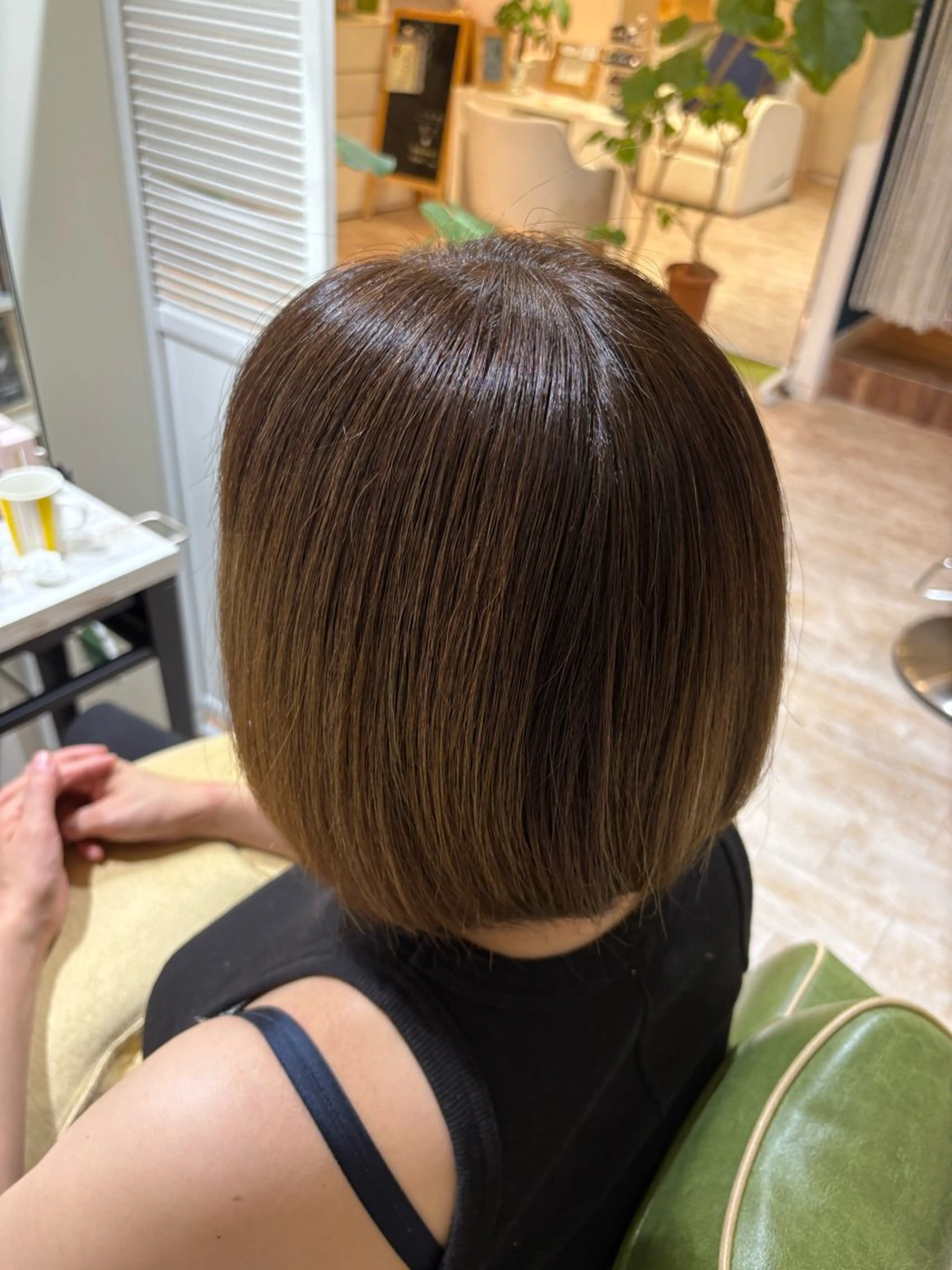 ショート カラー ヘアカラー トリートメント AIN.ANLY.所属・顔まわりカット/レイ ヤーカット/小池 祐のヘアスタイル