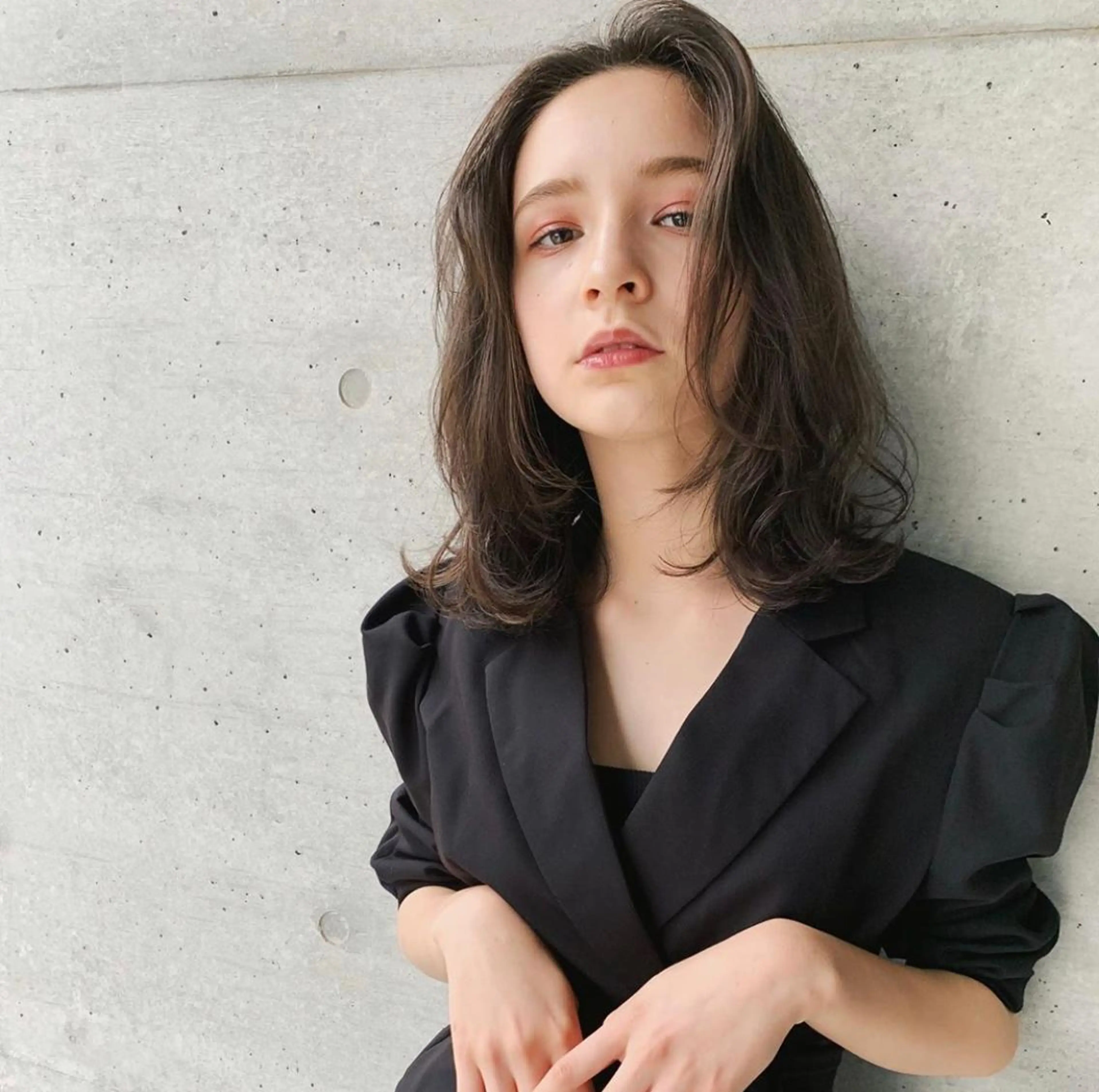 セミロング パーマ Bree"ze所属・大河原 修太のヘアスタイル