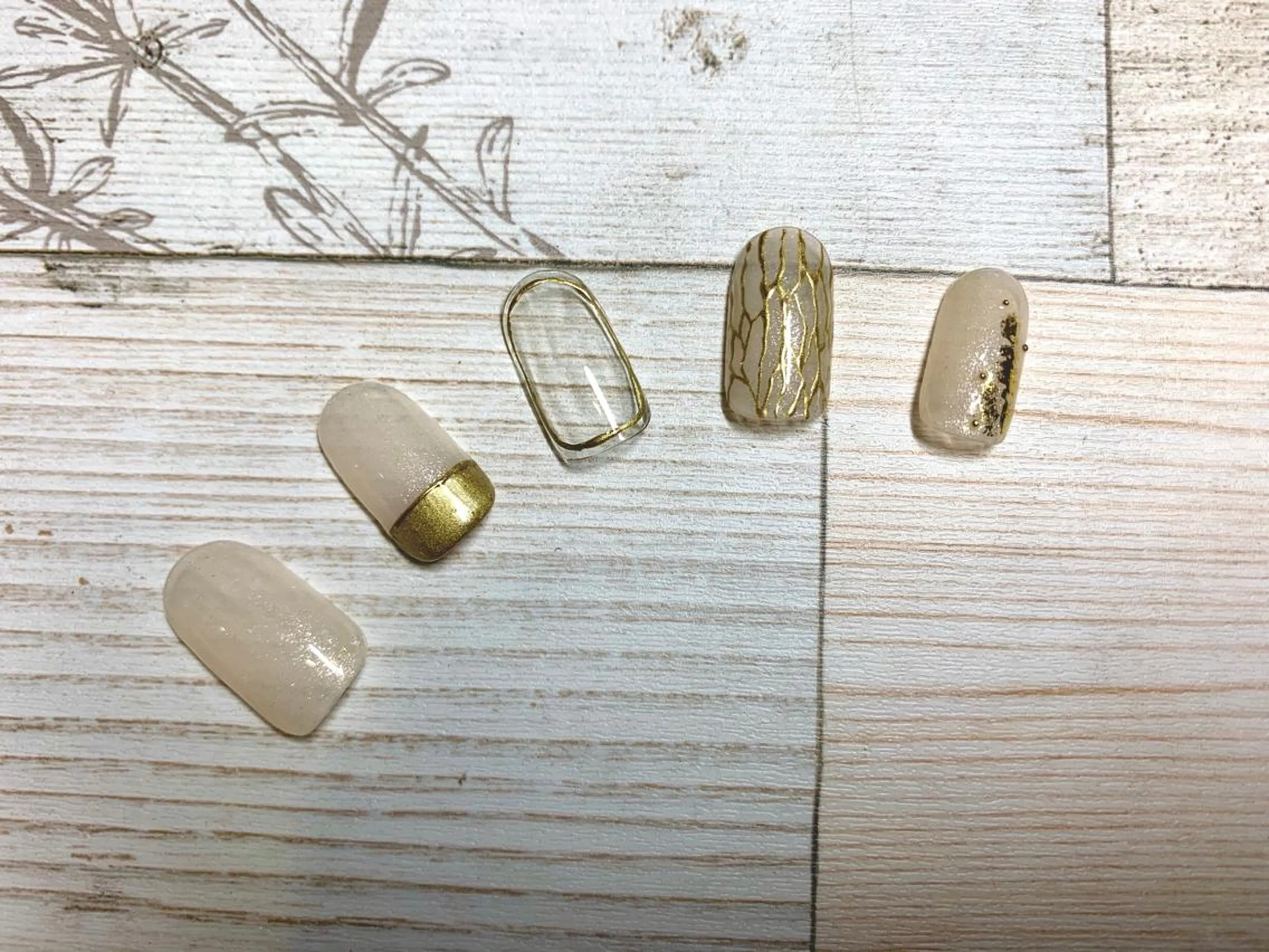 ネイル ku-to所属・林 志帆子【en2号店】のマツエク・マツパデザイン