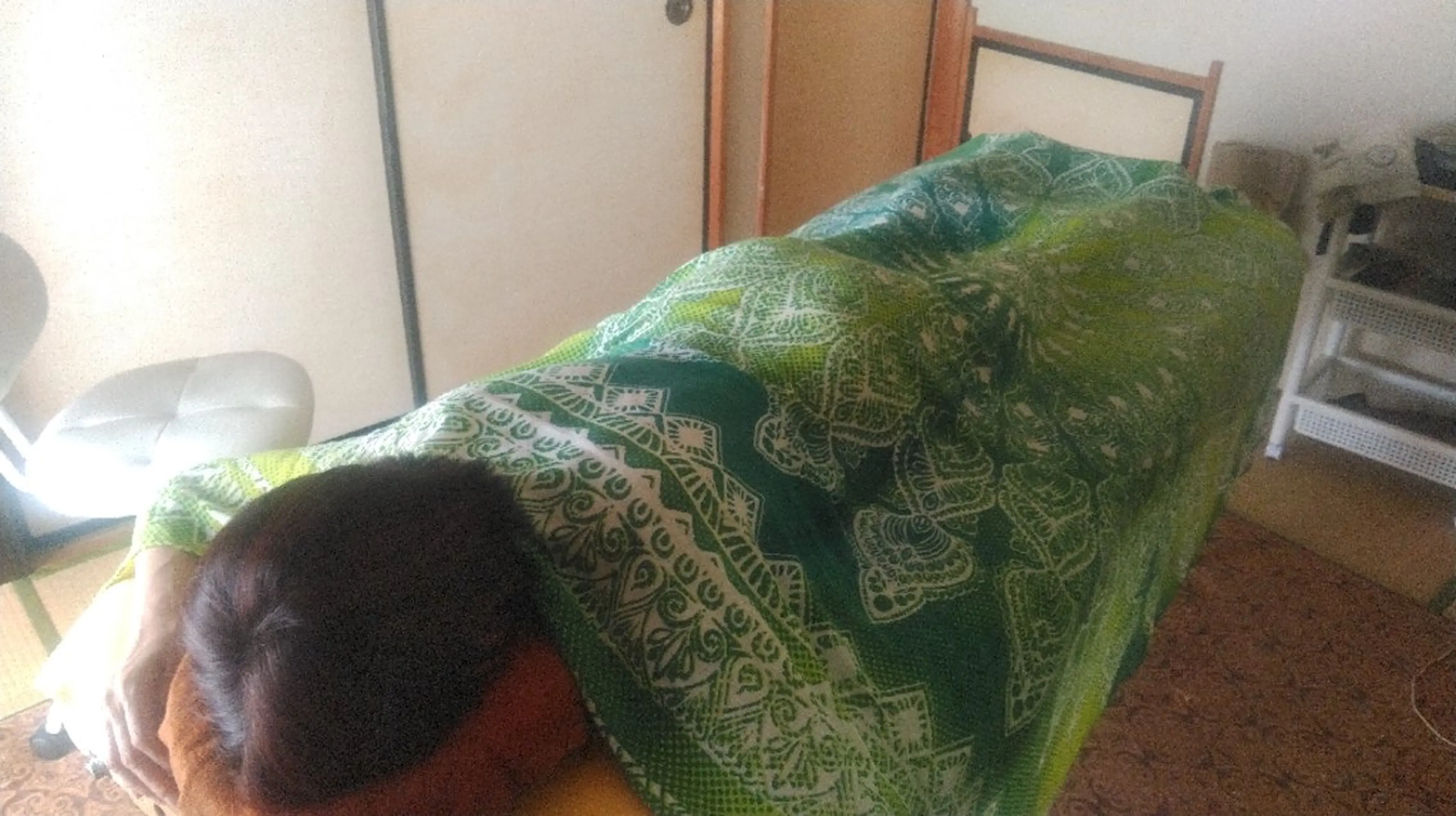 ご要望新メニュー バスト、ヒップケア、お腹込コース180分 ご要望に応じてゆっくりリンパデトックスコースの写真