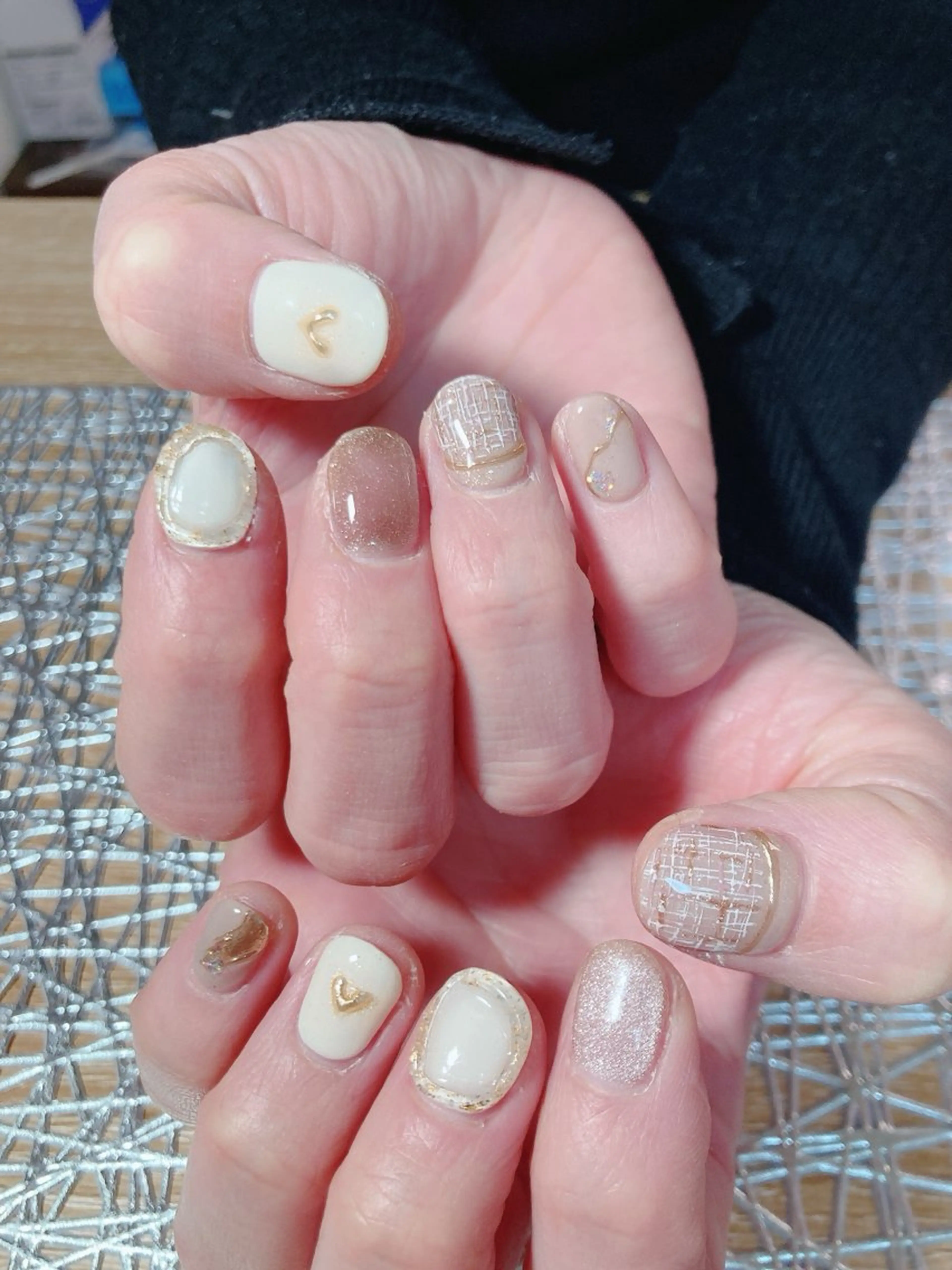 ネイル ECLAT エクラ所属・寺山 千鶴のネイルデザイン