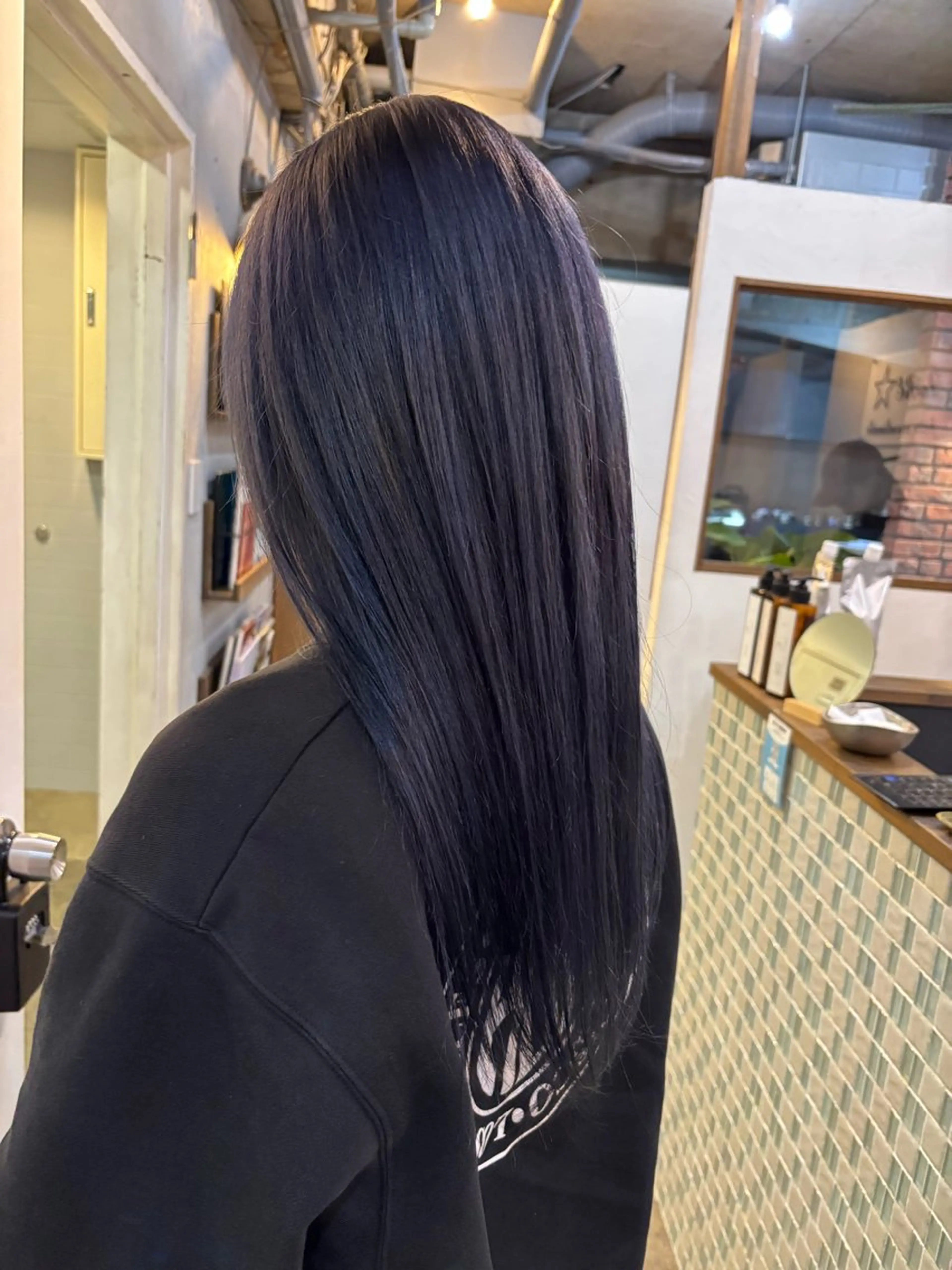 セミロング ロアヘアーコーディネート所属・✨ブリーチモデル✨ 大募集！のヘアスタイル