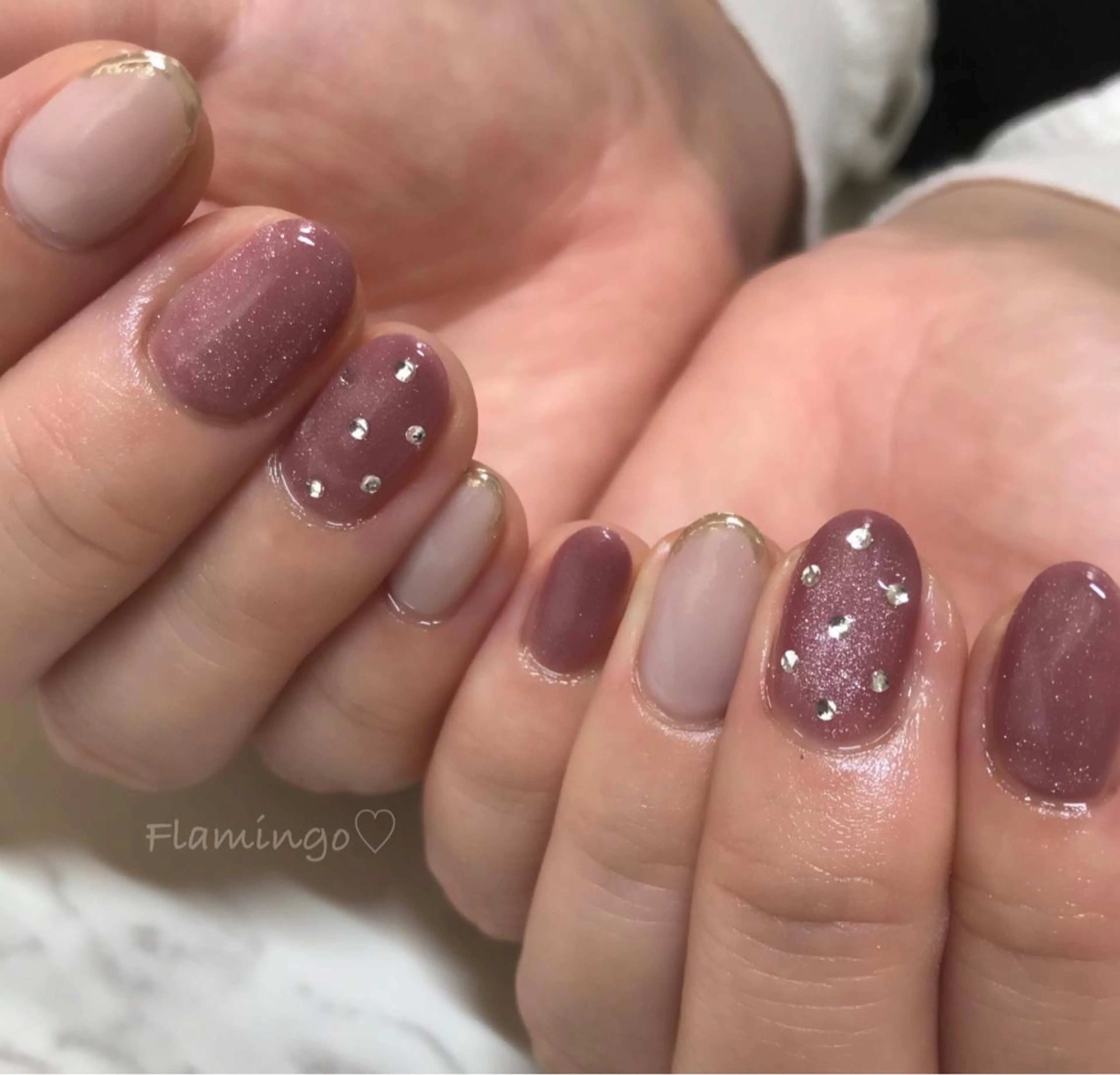 ネイル ジェルネイル キラキラネイル マグネットネイル ミラーネイル オフィスネイル 40代からの爪肌を 労る♡きちんとネイルのネイルデザイン