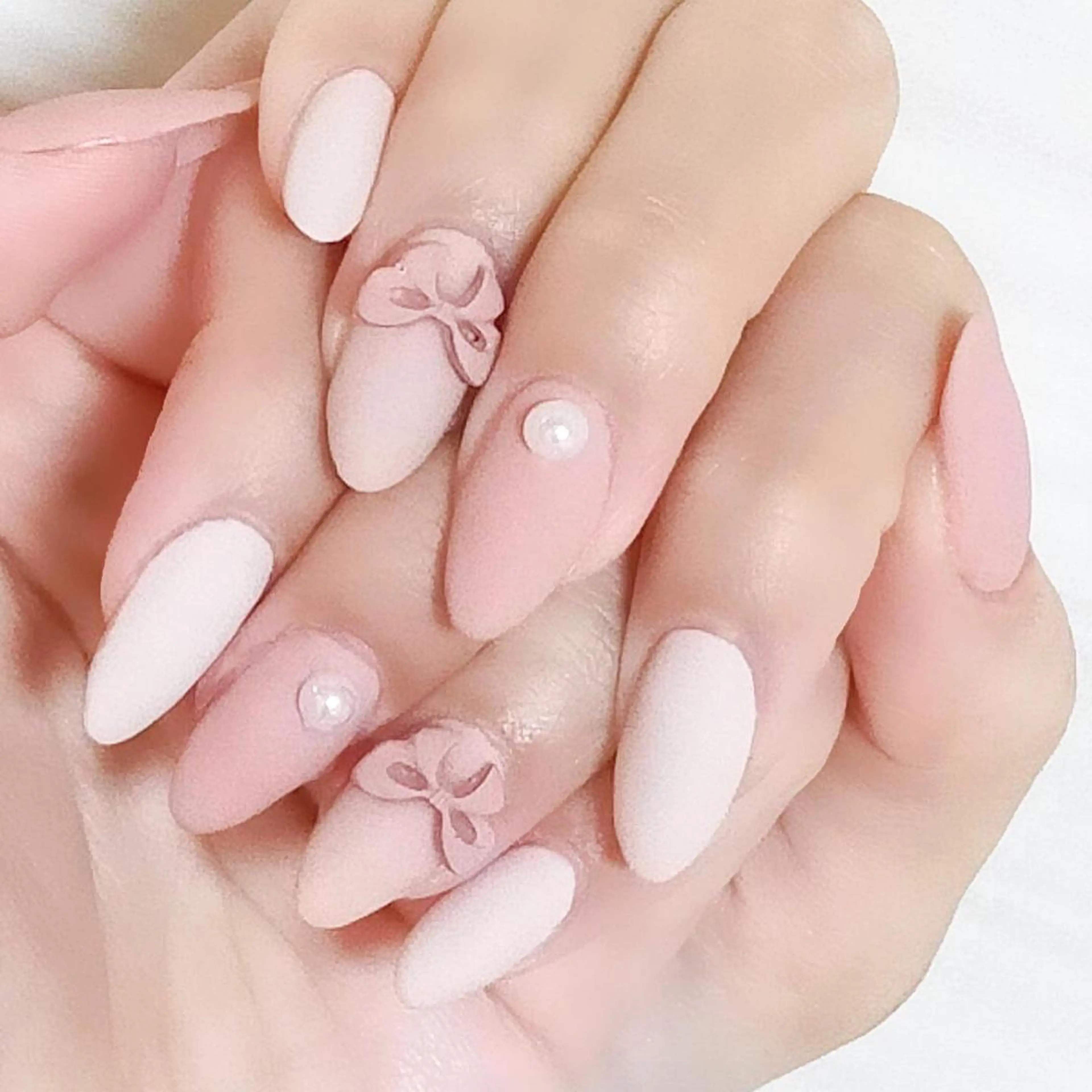ネイル マットネイル リボン Nyanco Nailのネイルデザイン
