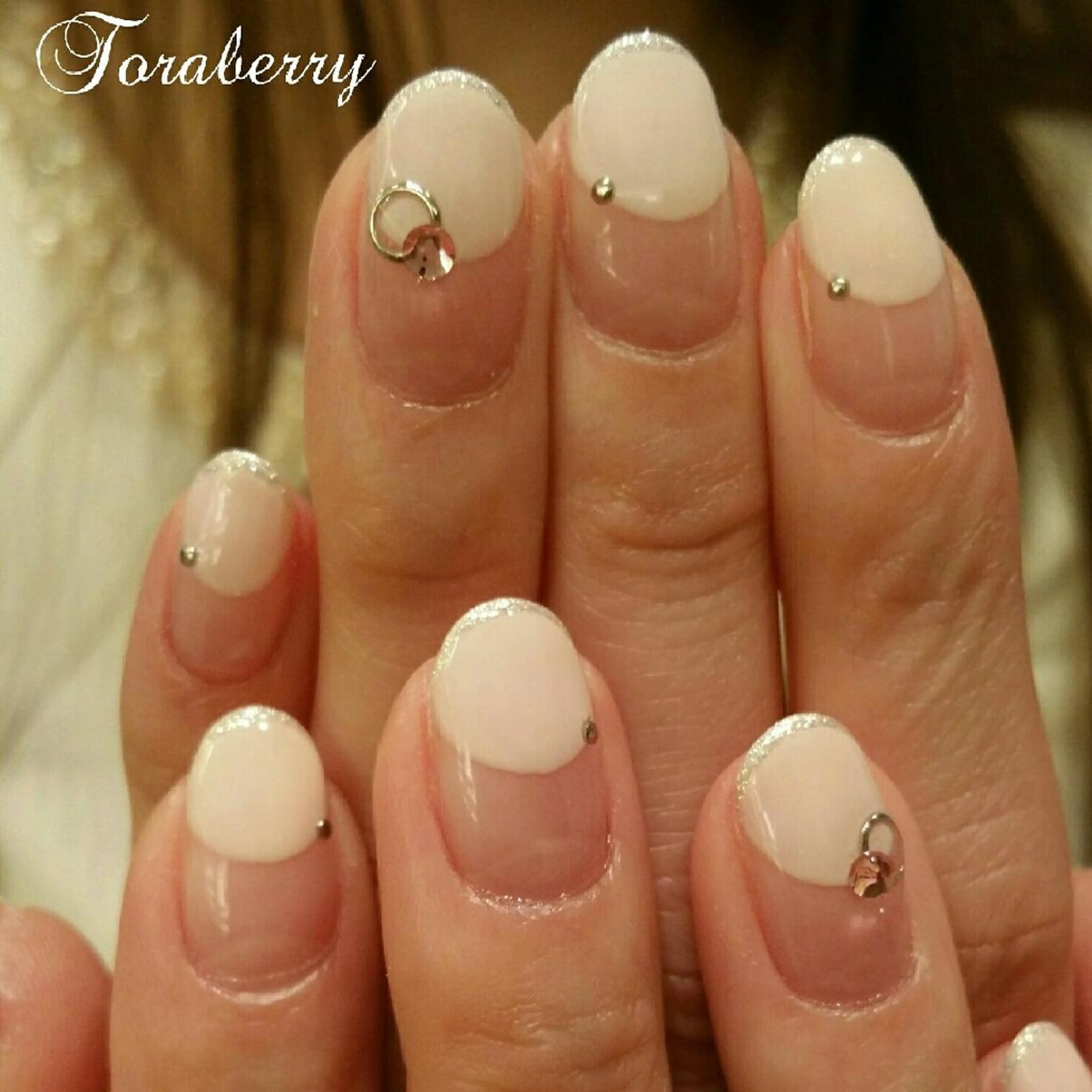 ネイル フレンチネイル ネイリスト なつみのネイルデザイン