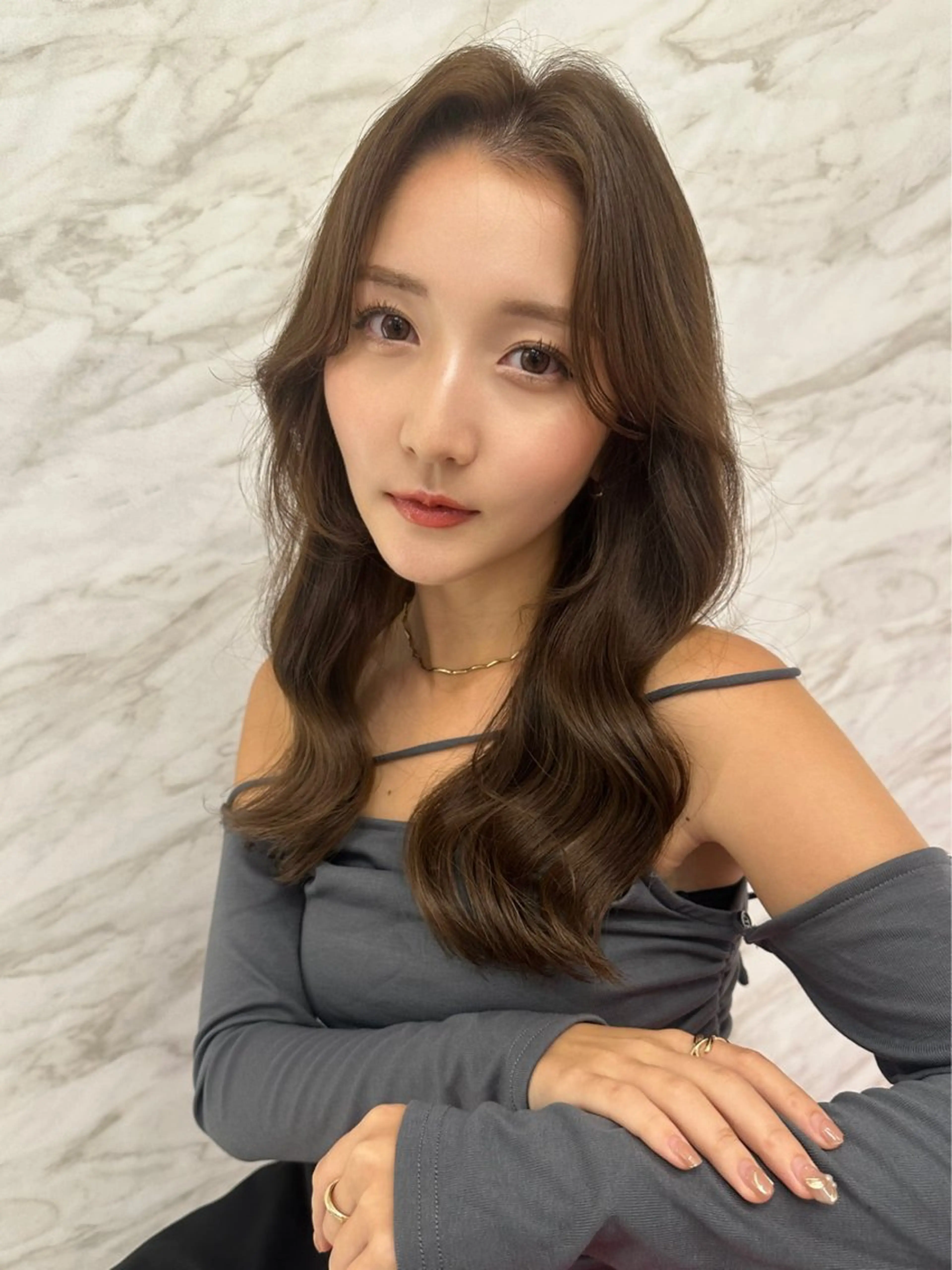 ロング Londrouge所属・韓国ヘア／レイヤー/ 顔周り/Harunaのヘアスタイル