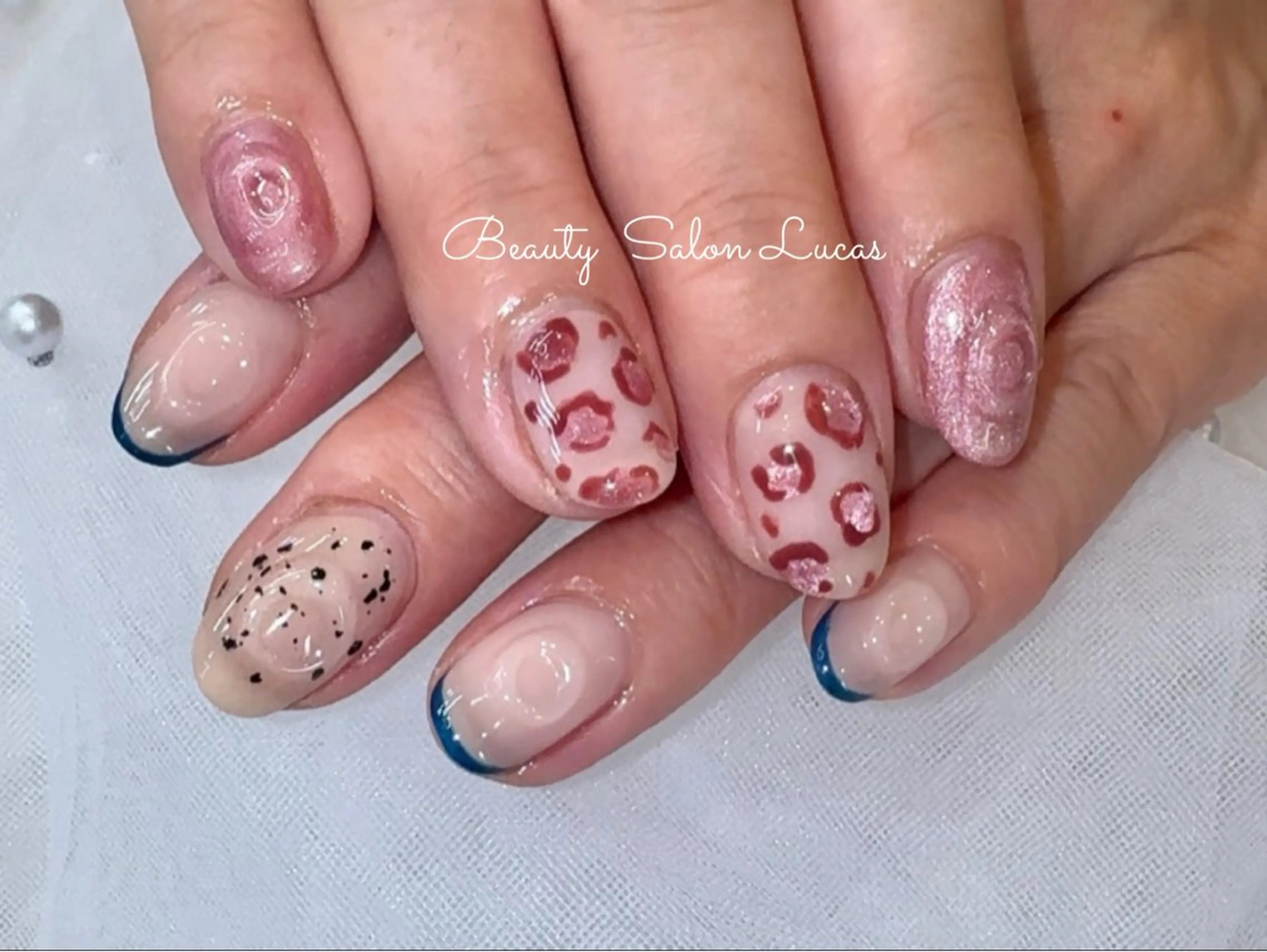 ネイル アートネイル 持ち込み ハンドネイル ハンドケア Beauty Salon Lucas所属・Lucas AIKAのネイルデザイン