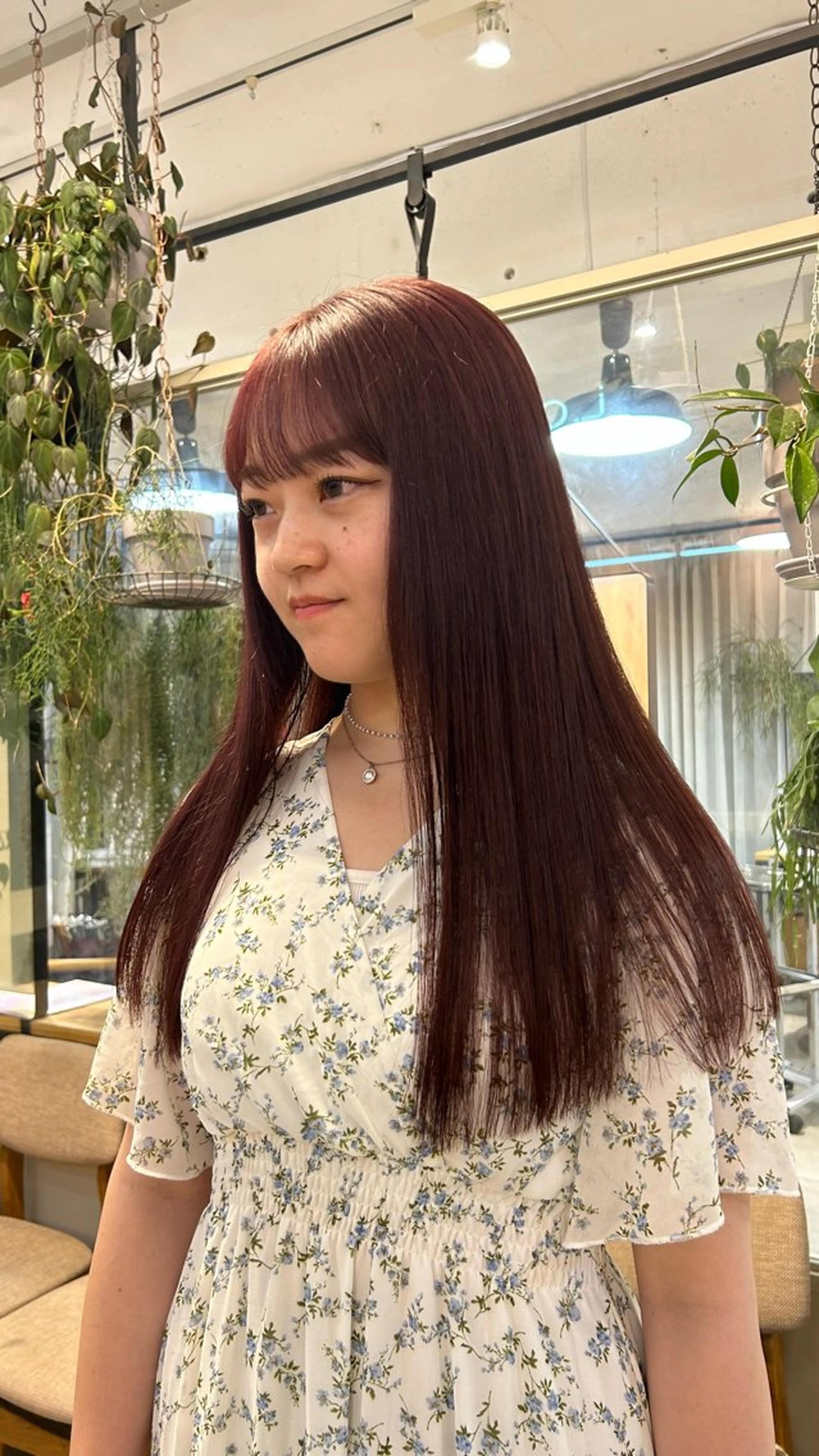 セミロング カラー レッドカラー カット ヘアカラー じゅわっと暖色カラー 🍊Moemiのヘアスタイル