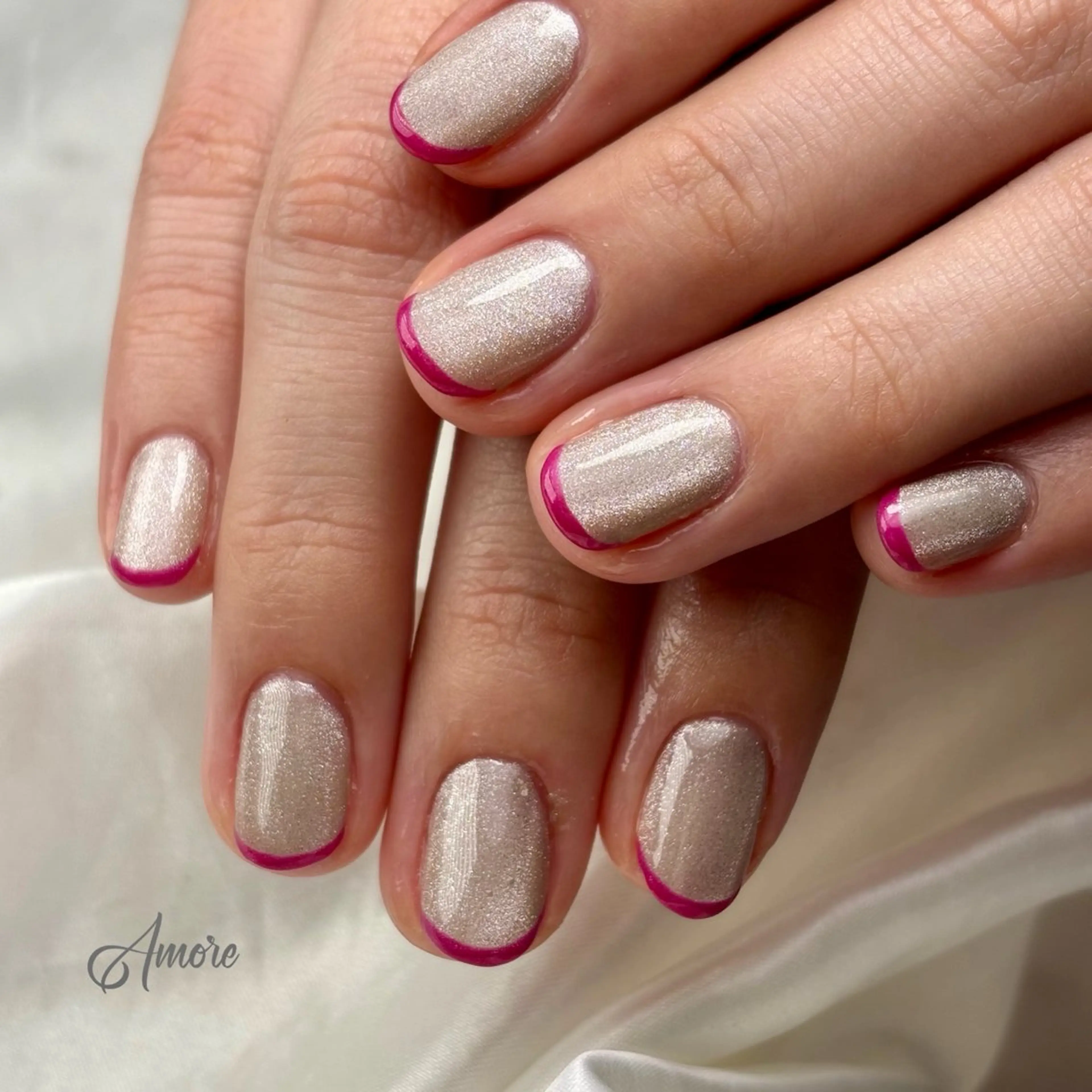 ネイル ジェルネイル キラキラネイル 韓国ネイル マグネットネイル パラジェル You kyehwaのネイルデザイン