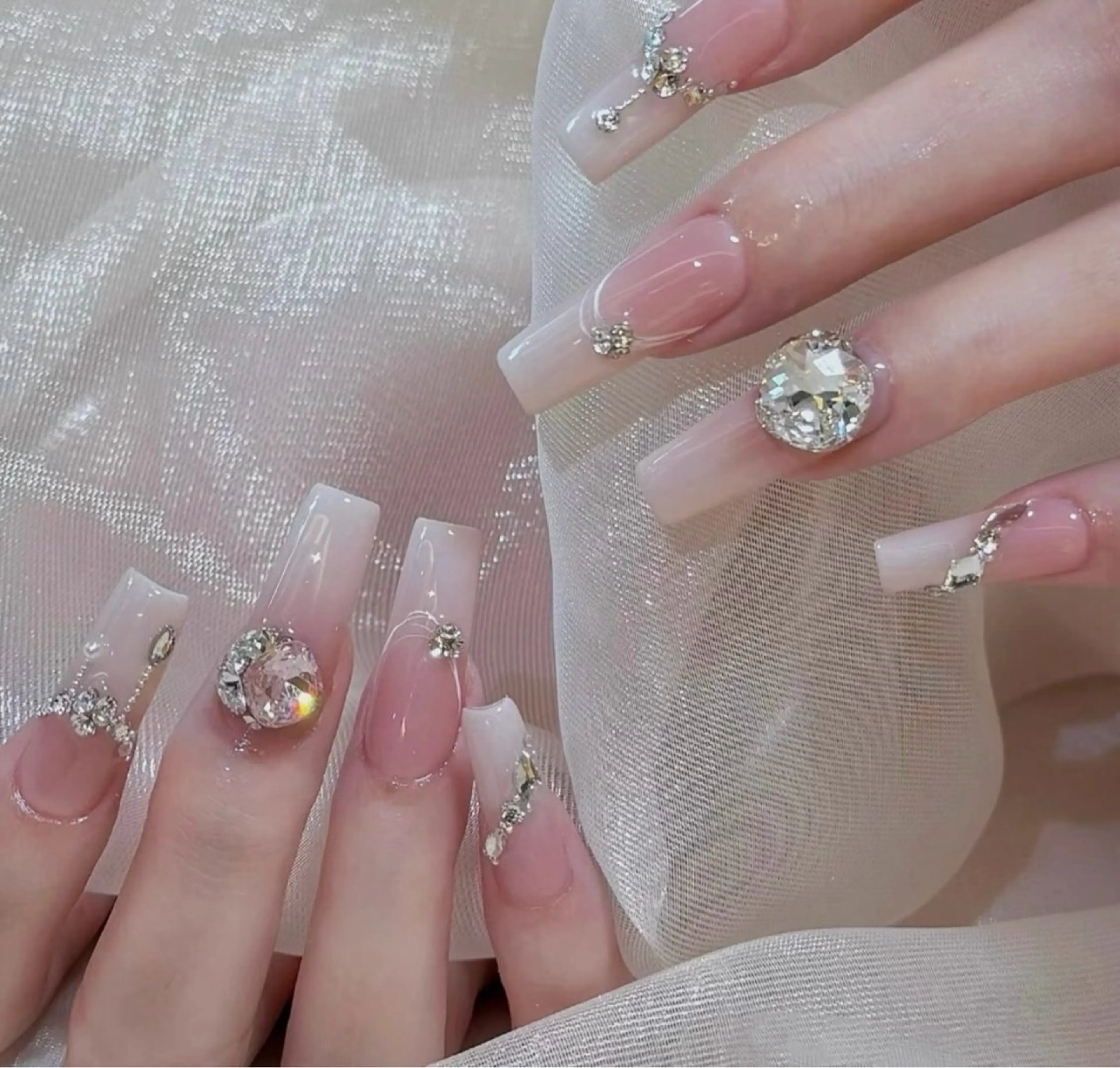 ネイル ハンドネイル D-BEAUTY Nailsalonのネイルデザイン