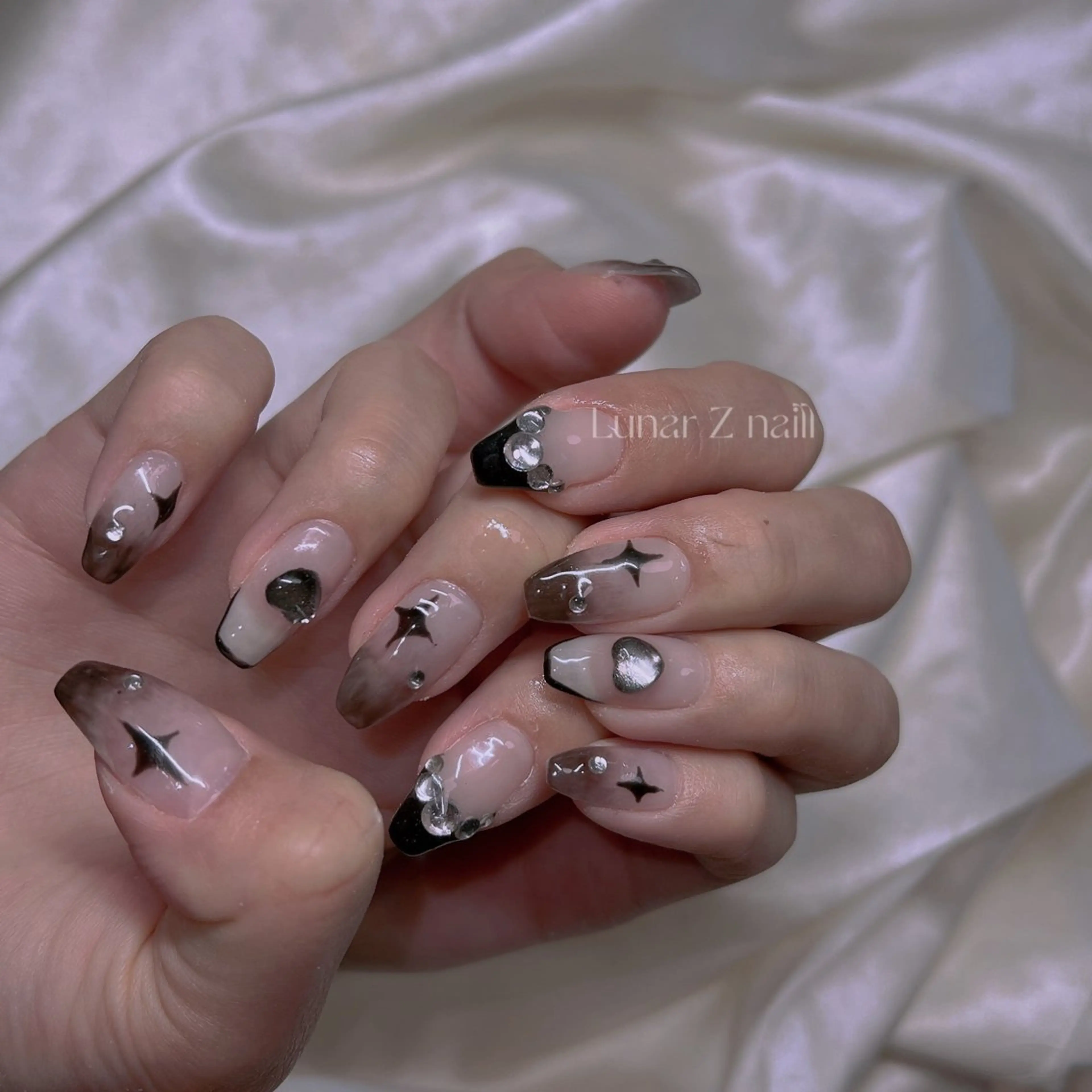 ネイル 🌖す い🌒のネイルデザイン