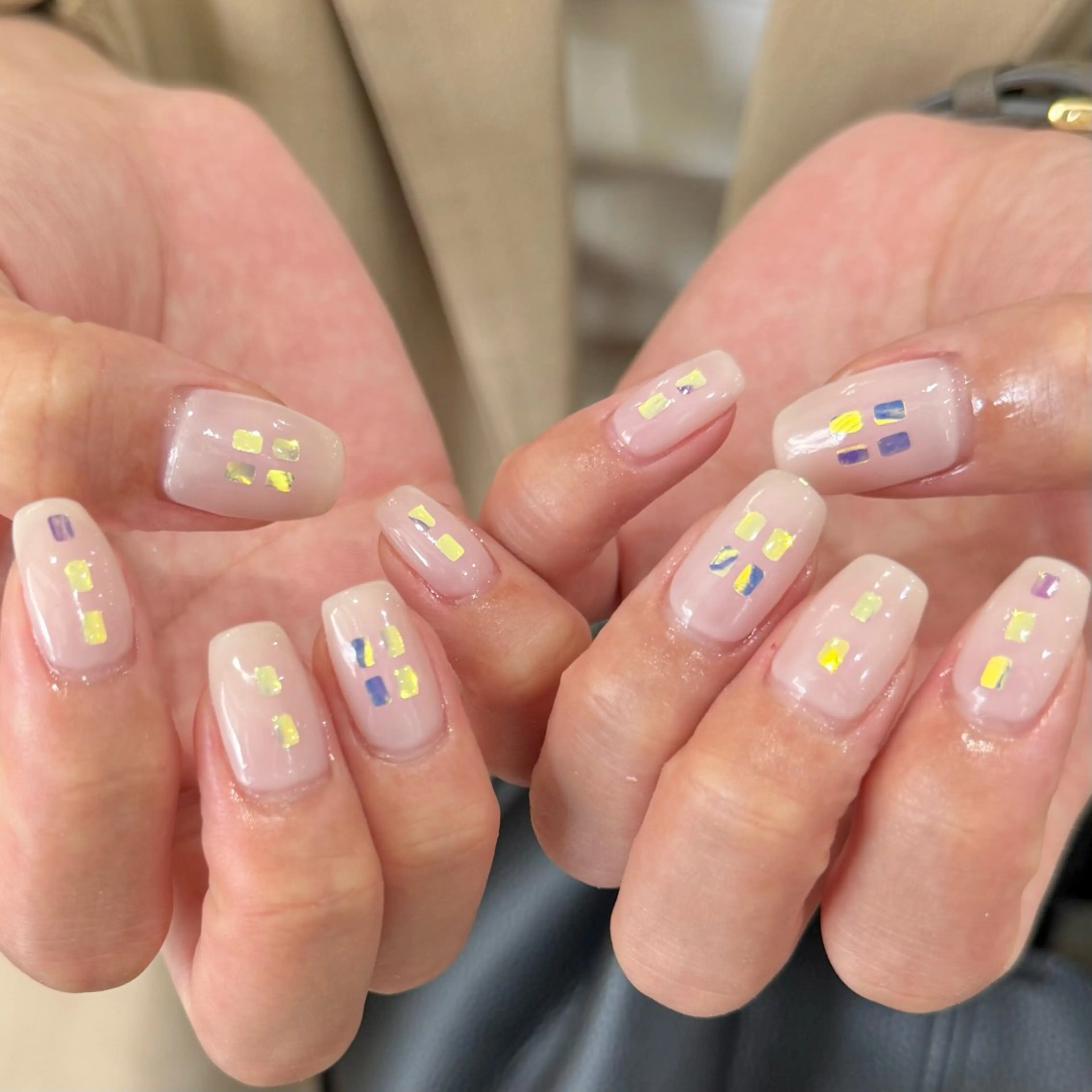 ネイル ハンドネイル chika .のネイルデザイン