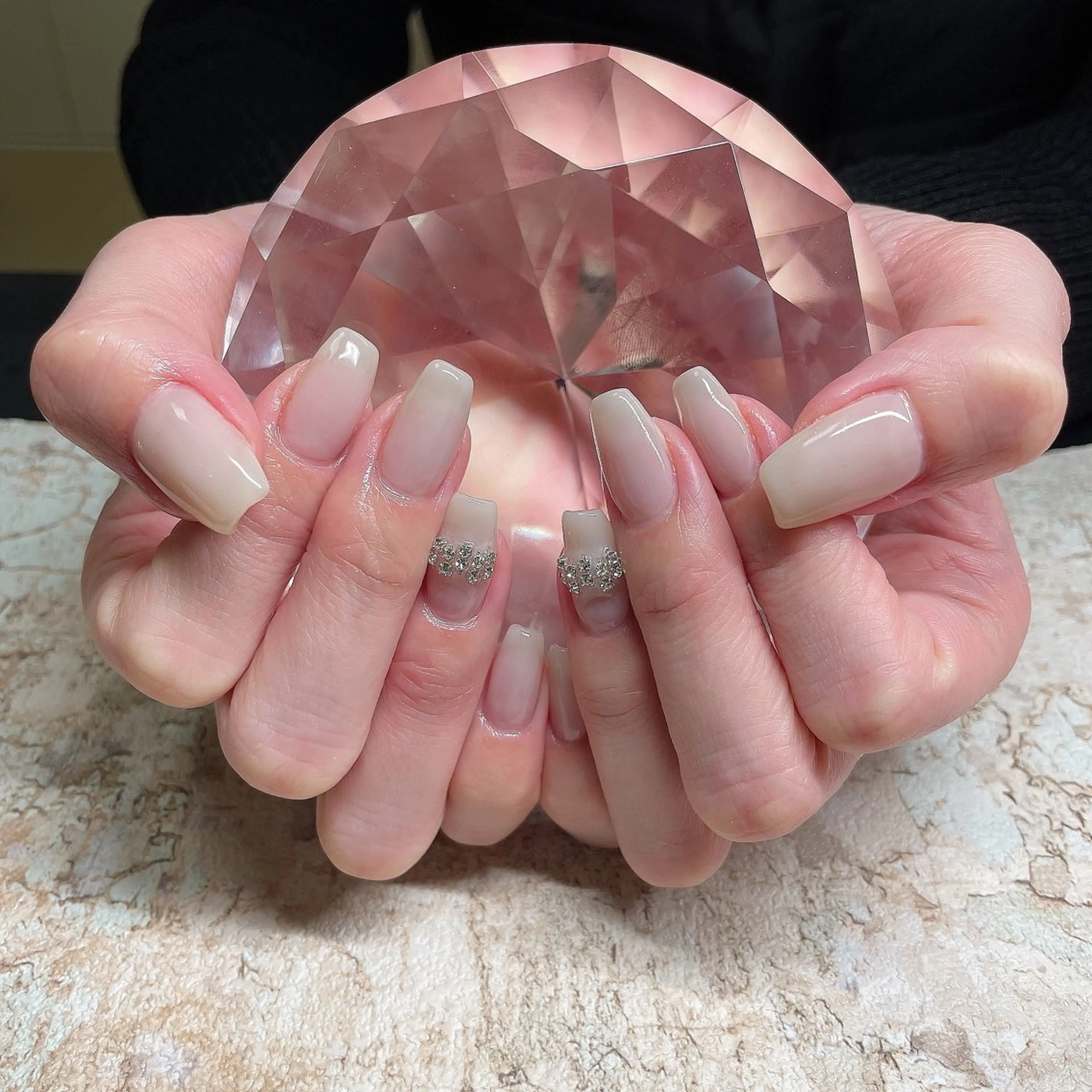 ネイル アートネイル フレンチネイル ジェルネイル グラデーション 韓国ネイル ハンドネイル ハンドケア Nail room Bimano所属・Bimano seica♡+°のネイルデザイン