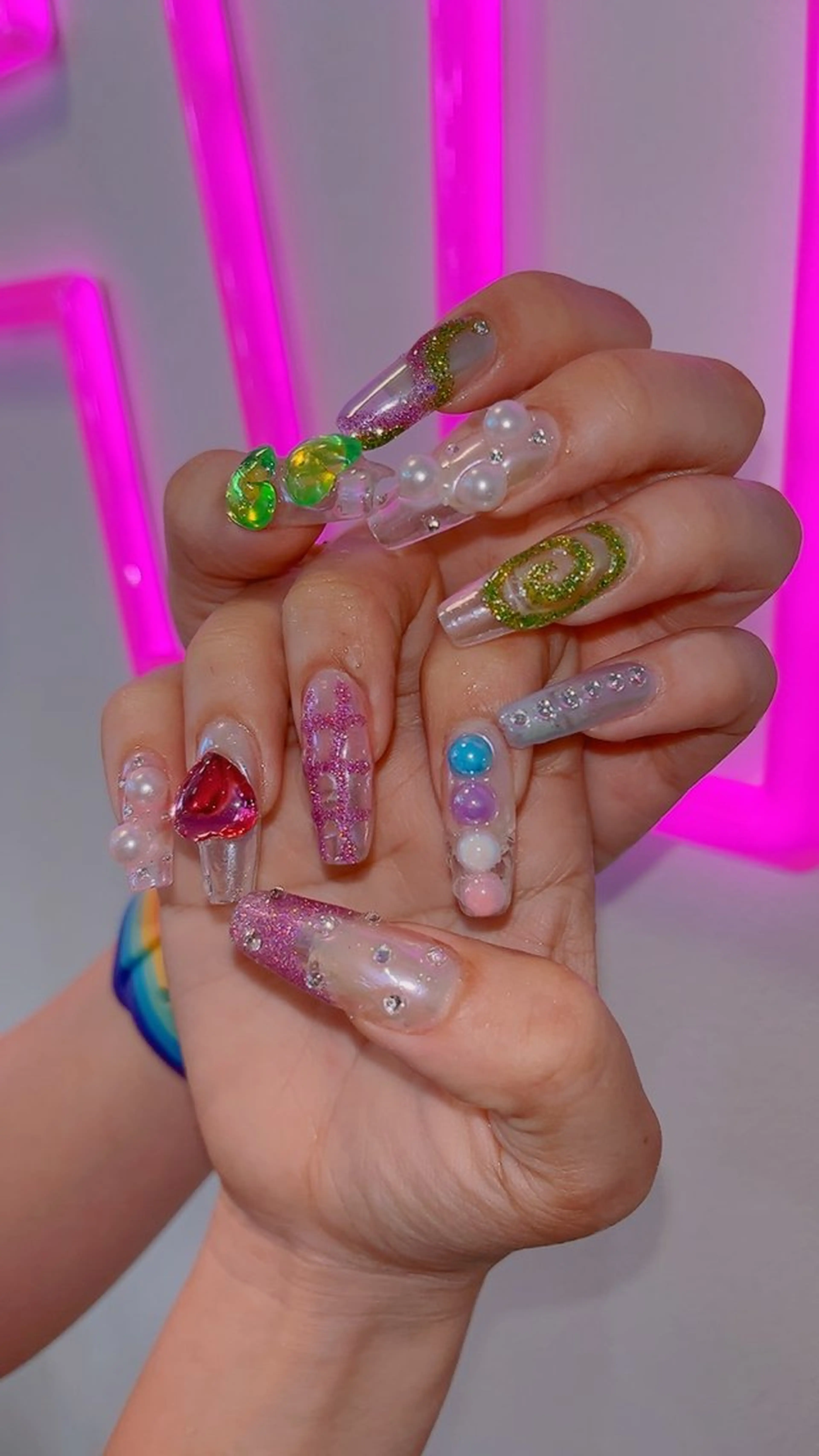 ネイル ハンドネイル AIRI .のネイルデザイン