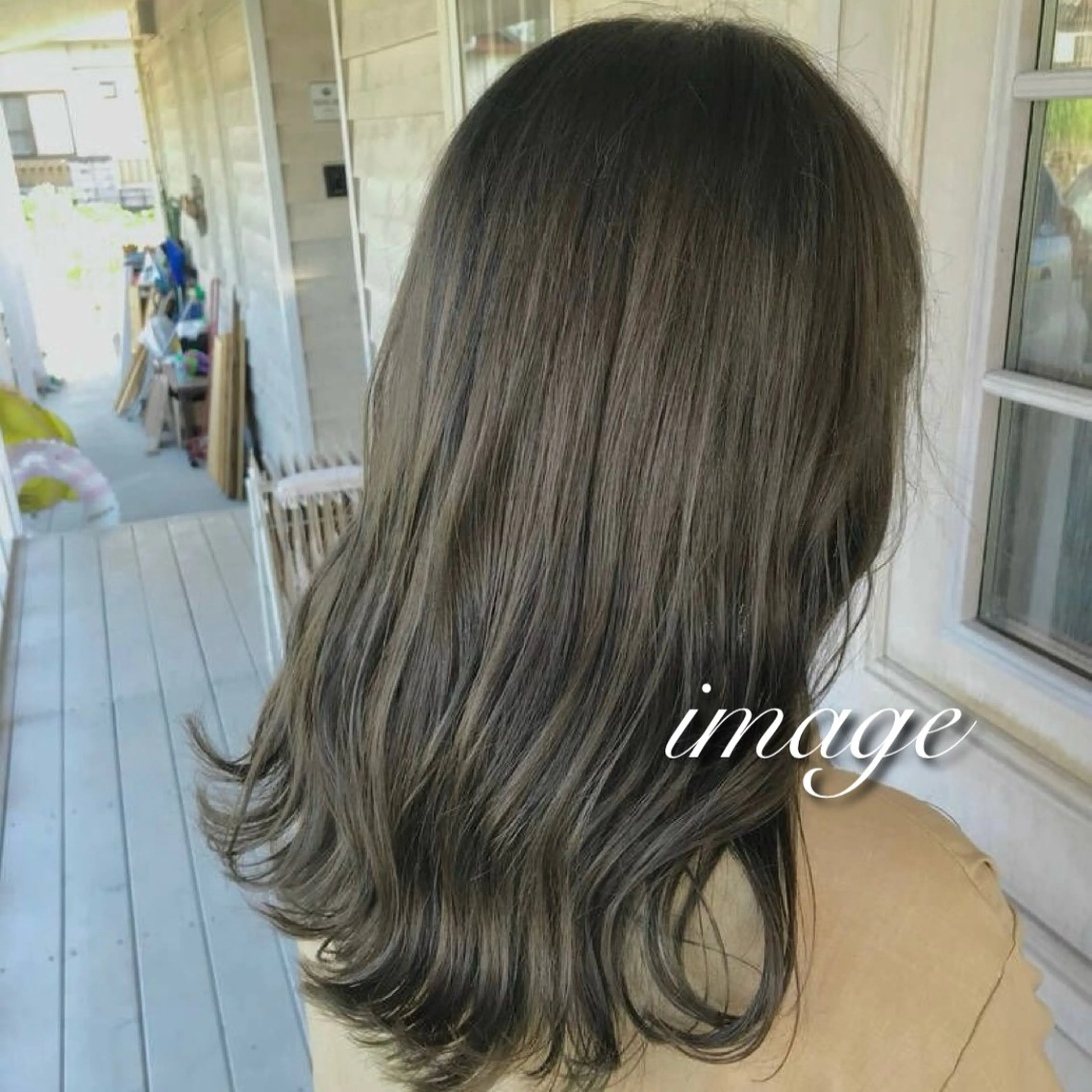 カラー 透け上品ハイトーン 職人ゆうと🤍のヘアスタイル