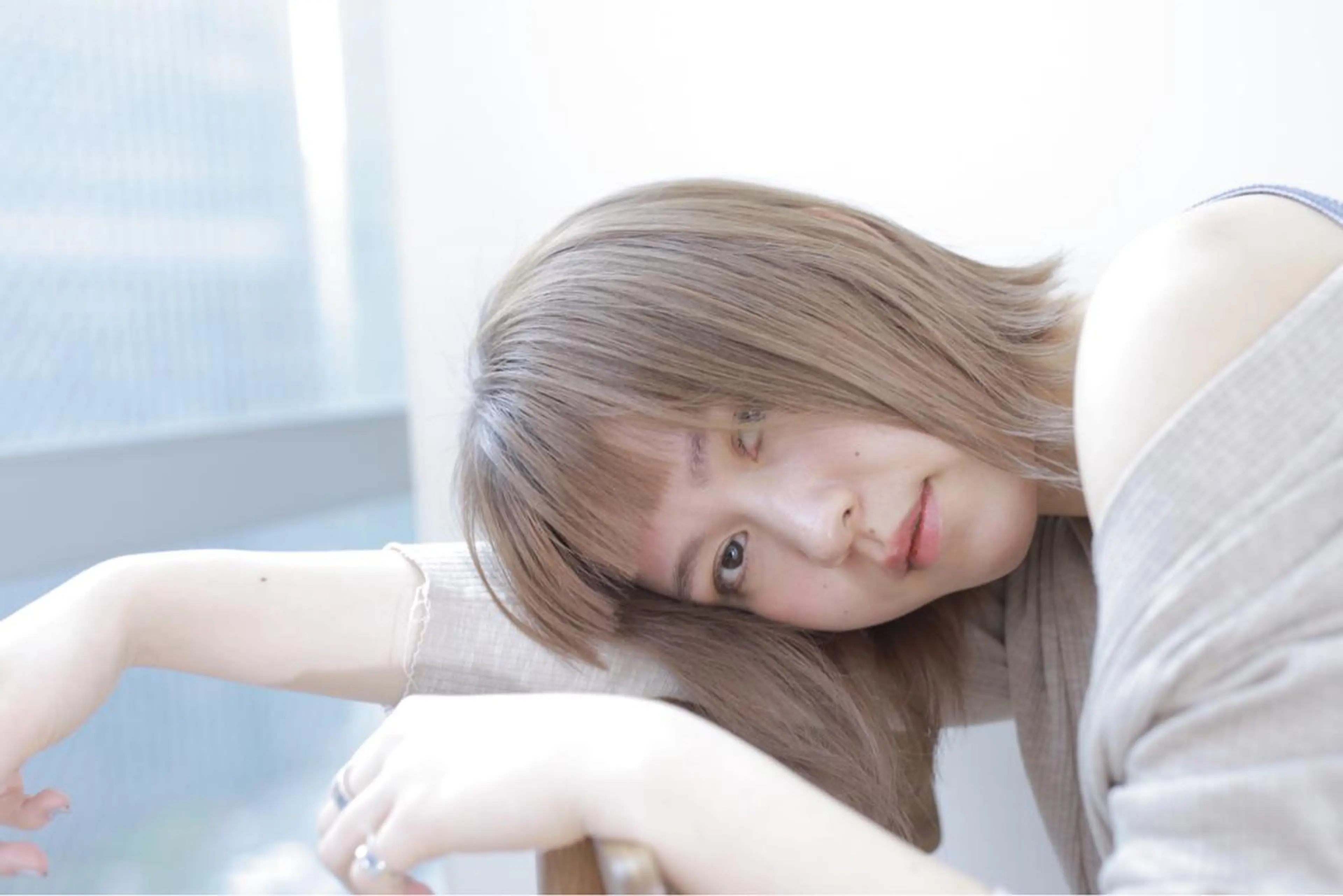 眉カット、眉を明るくして髪色に合わせていきます！の写真