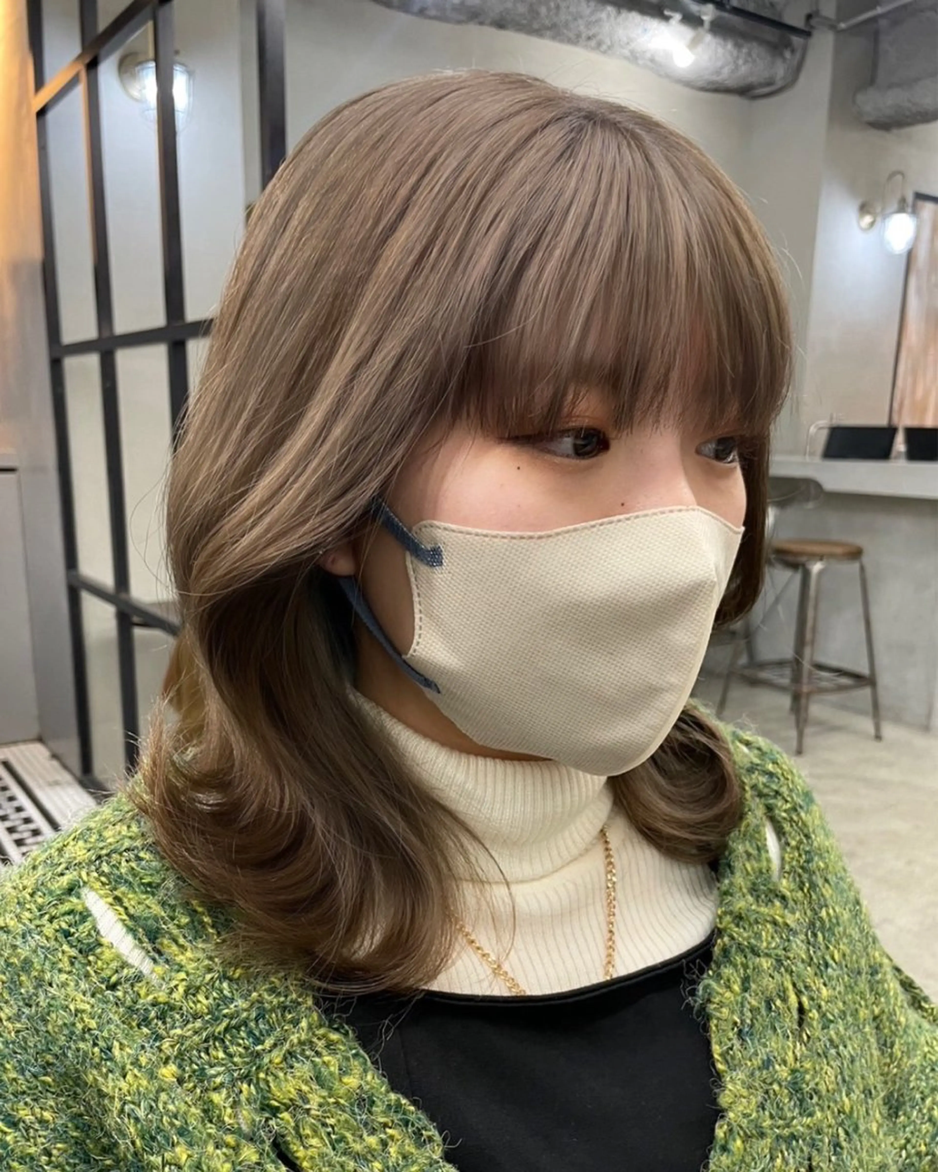 セミロング カラー 新宿/韓国ヘア/ 髪質改善ストレートのヘアスタイル