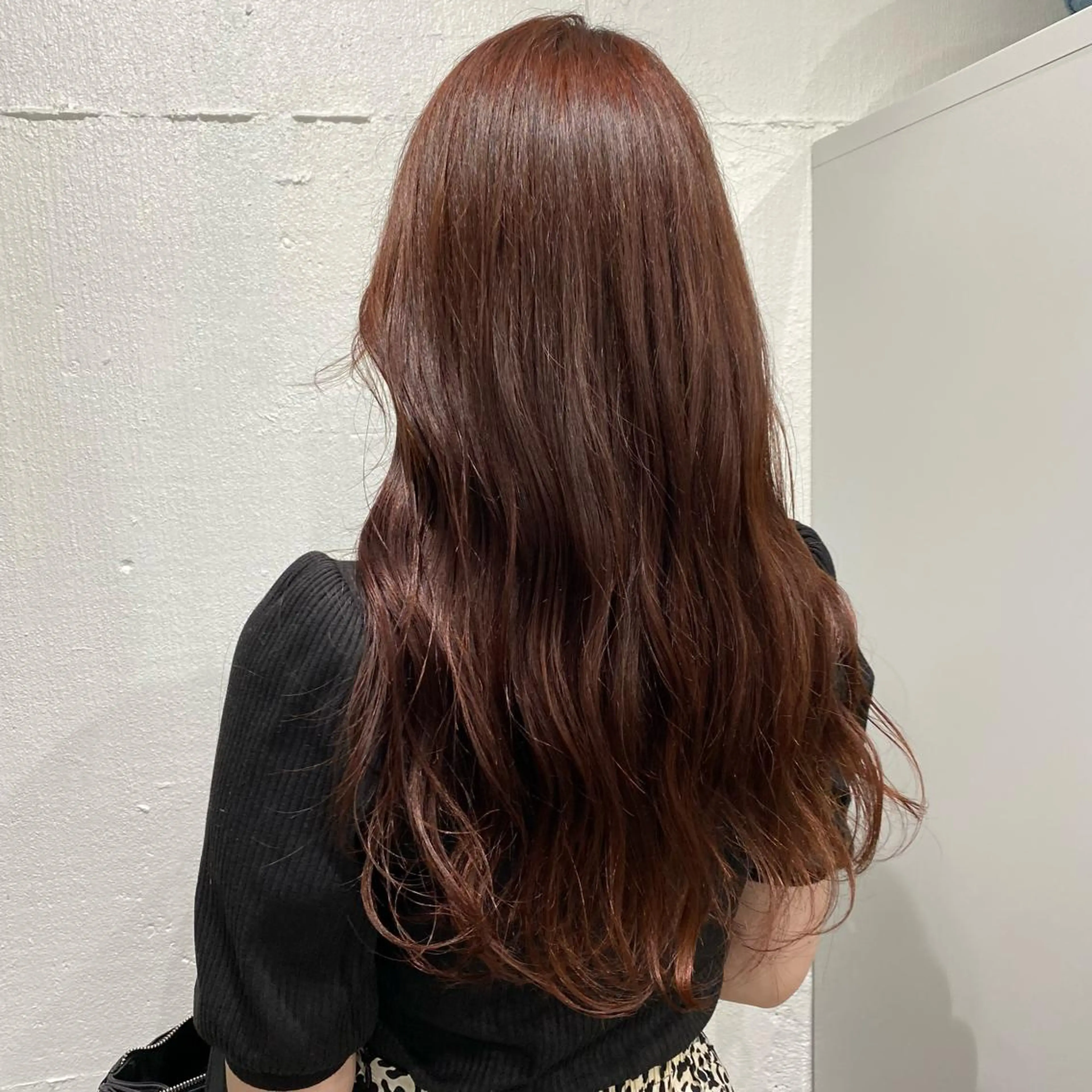 ロング カラー kai .のヘアスタイル