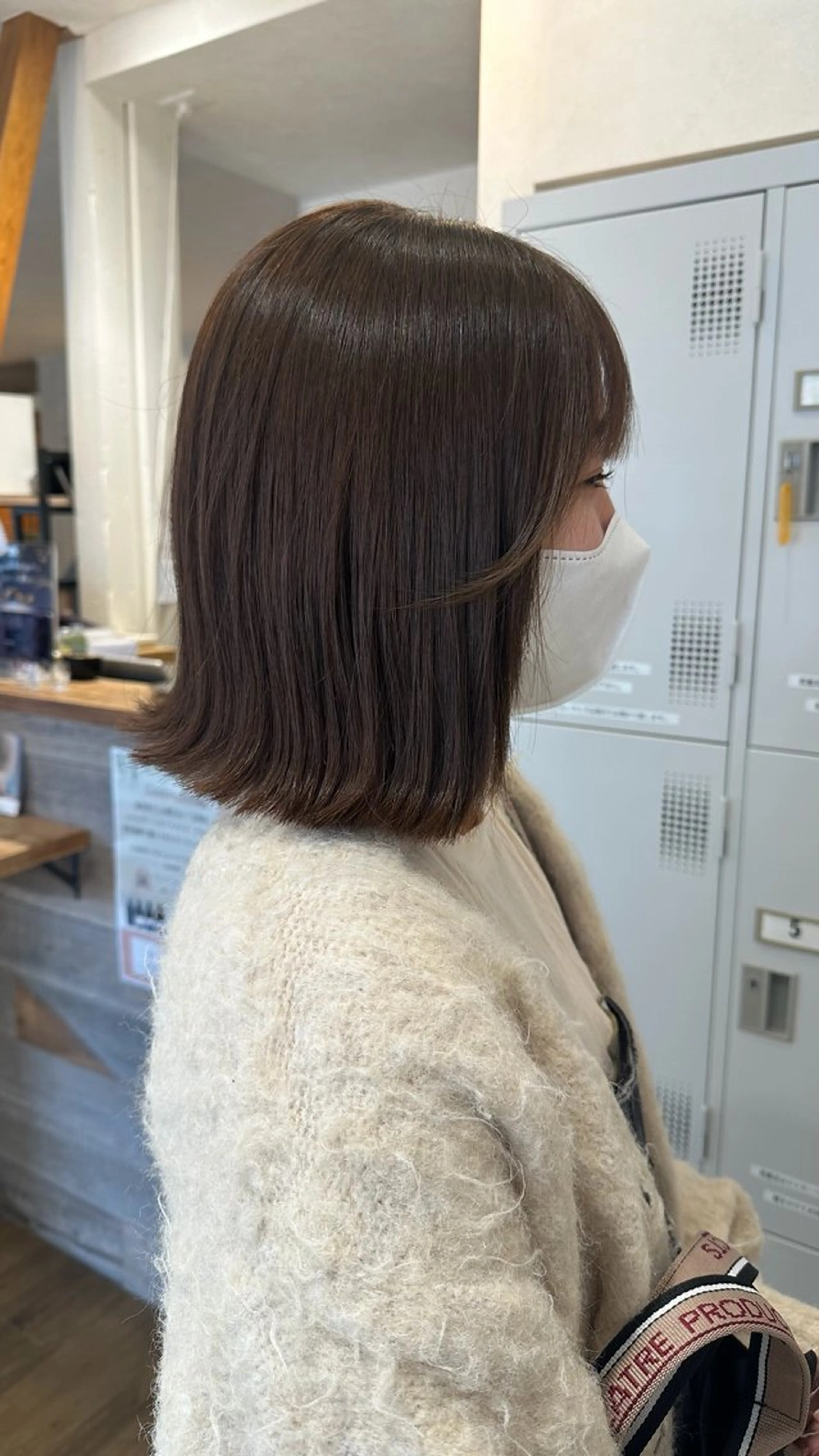ミディアム カット ヘアカラー 松本 羅華のヘアスタイル