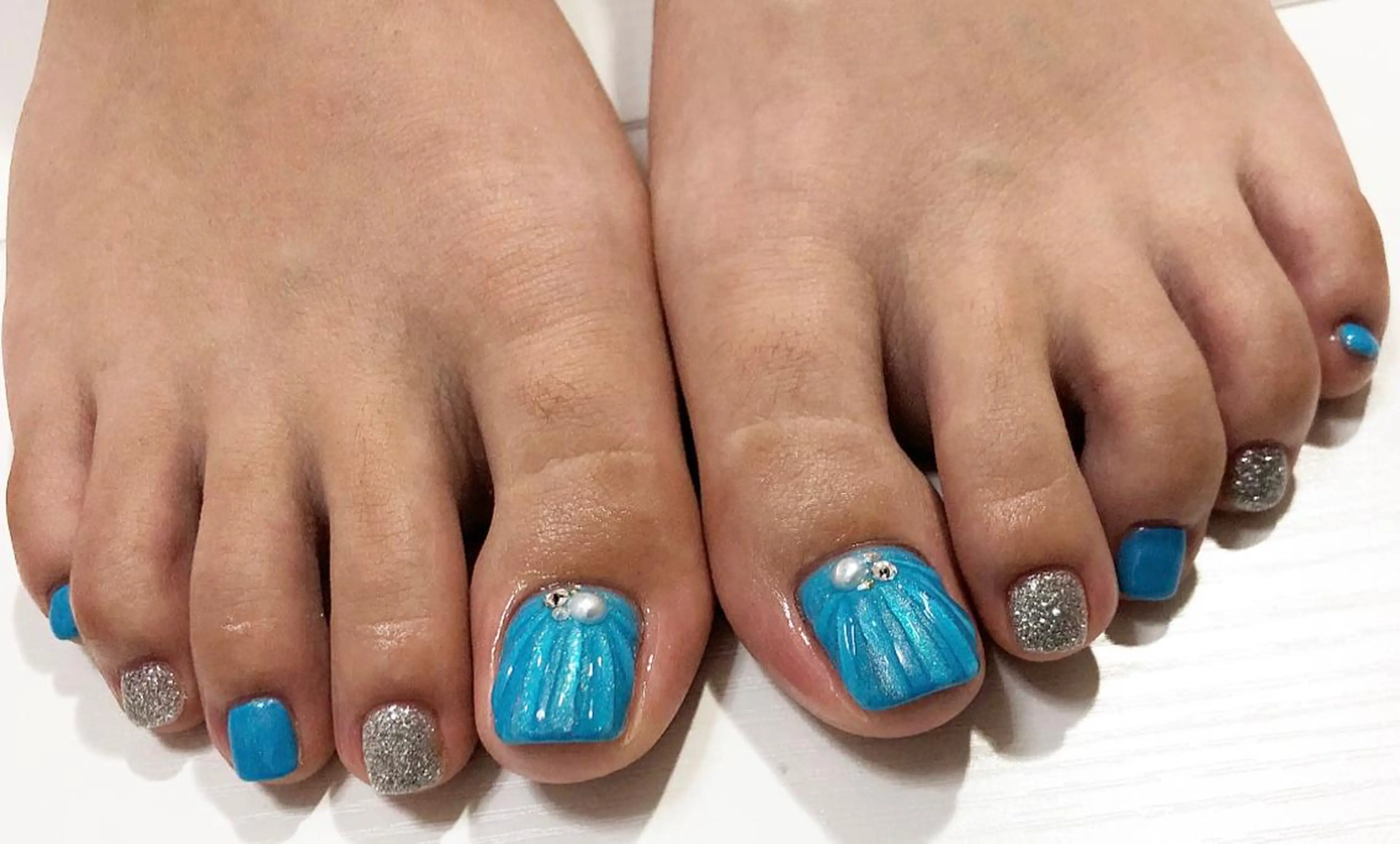 ネイル フットネイル nailsalon Cee【橿原市】のネイルデザイン